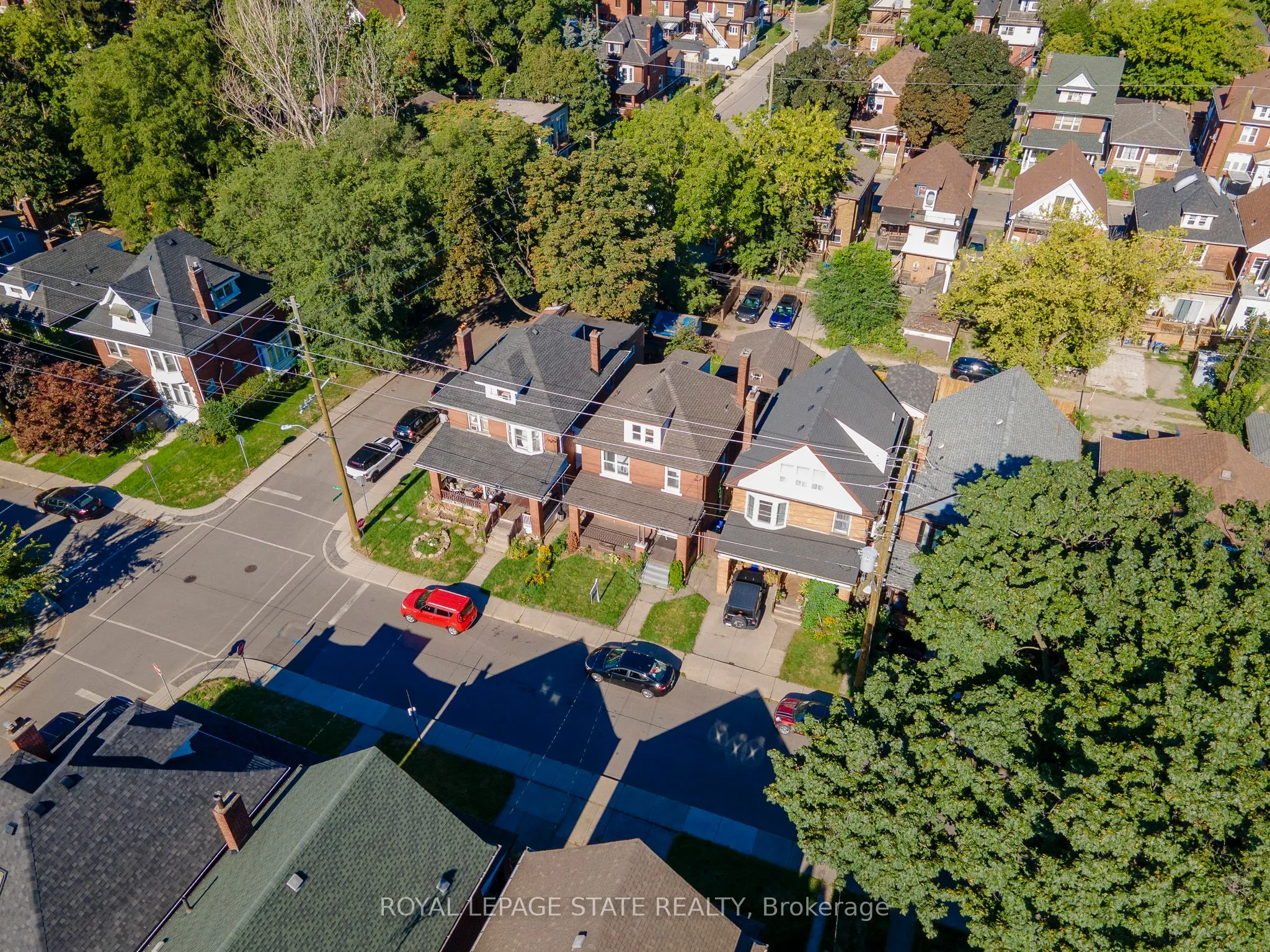 36 Spadina Avenue