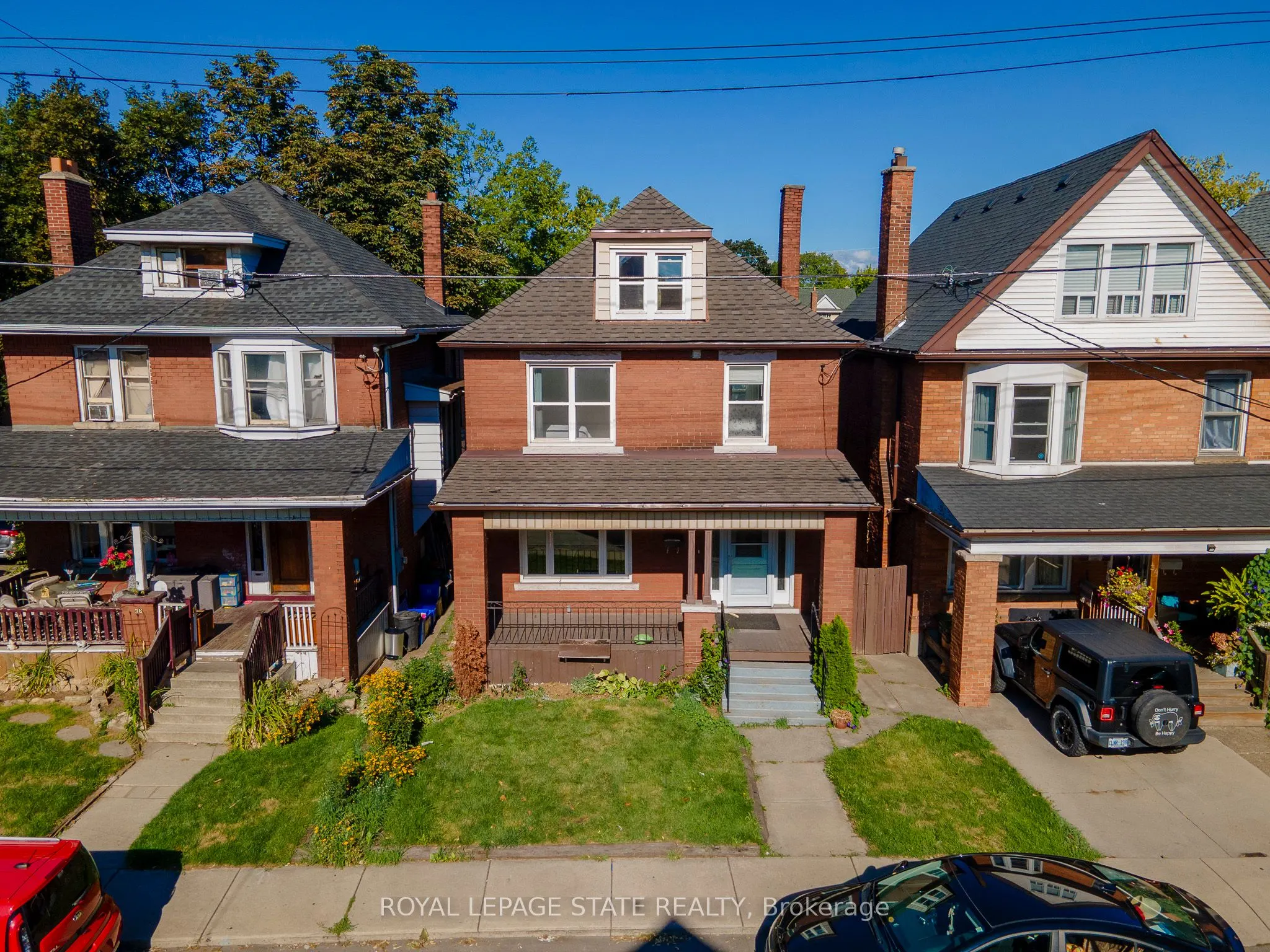 36 Spadina Avenue