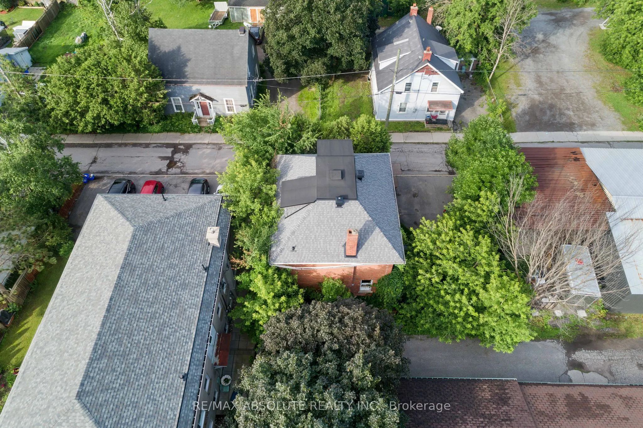 12 Rock Lane E