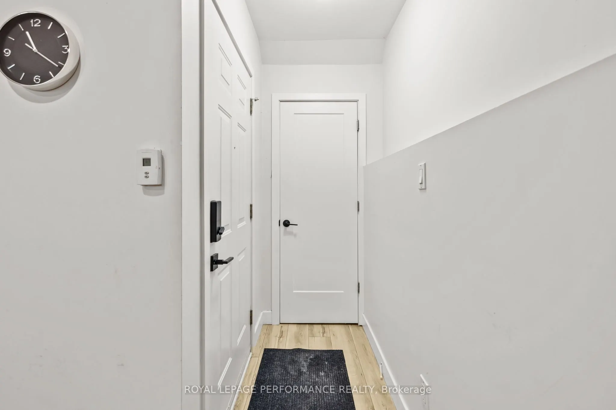 75 LAPOINTE Boulevard, #1C