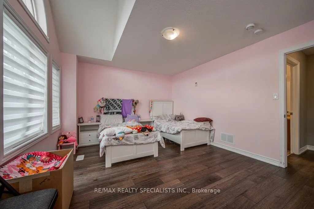 36 Weatherall Avenue, #Upper