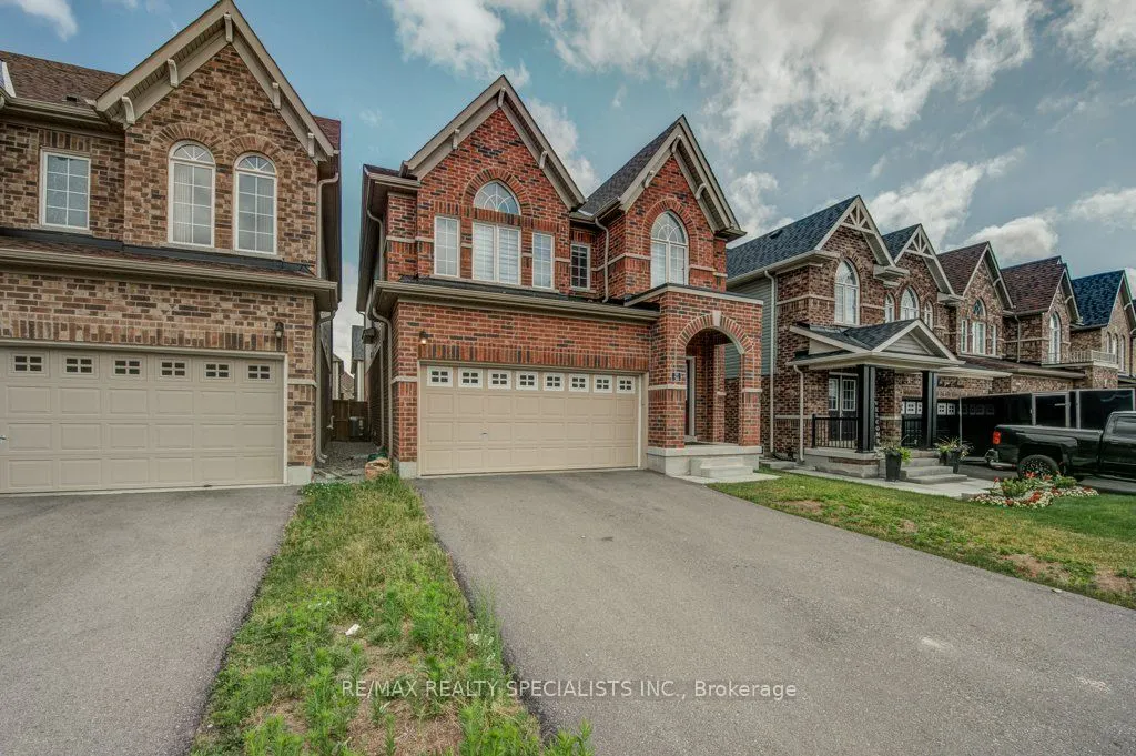36 Weatherall Avenue, #Upper