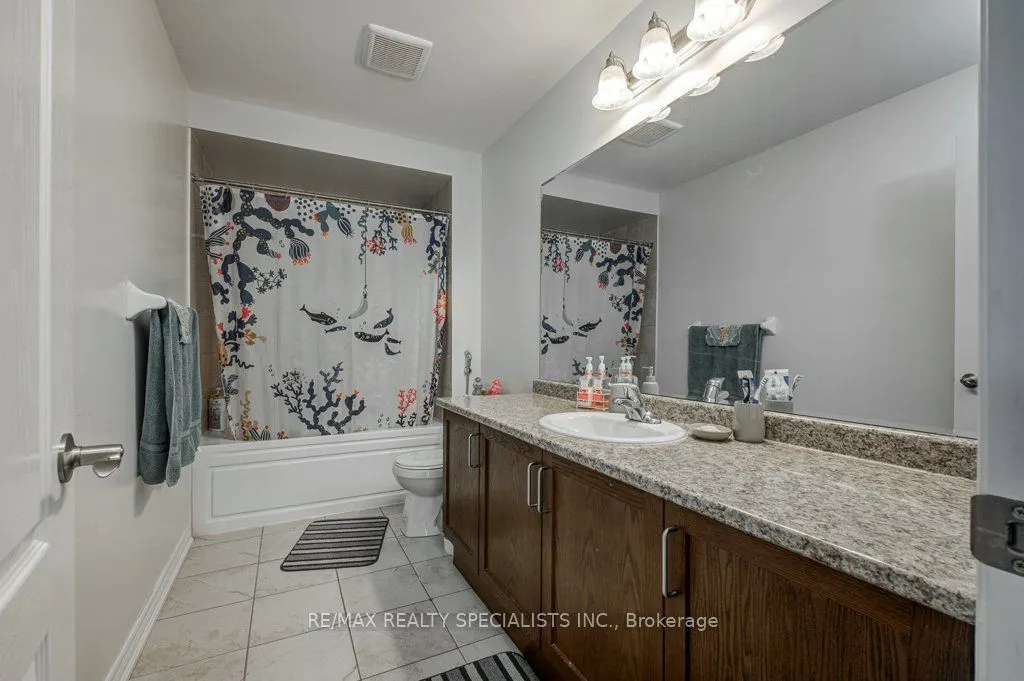 36 Weatherall Avenue, #Upper