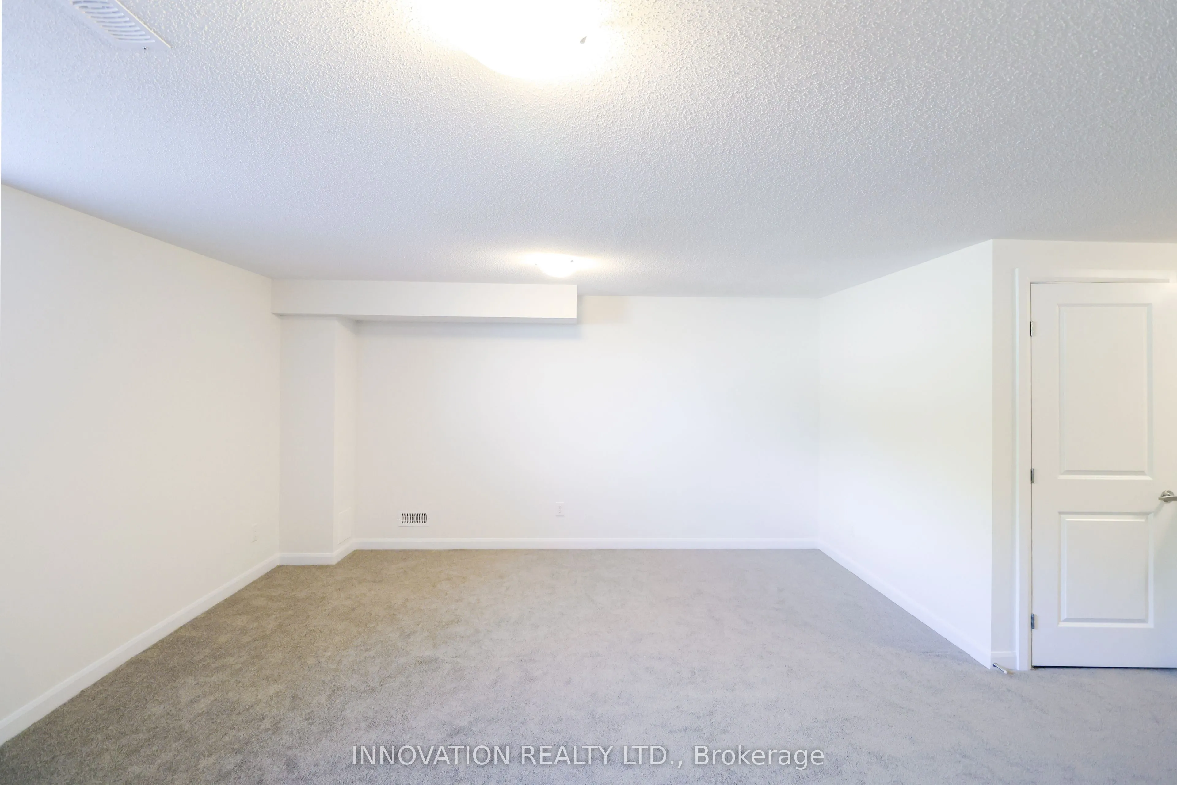 255 ELSIE MACGILL Walk