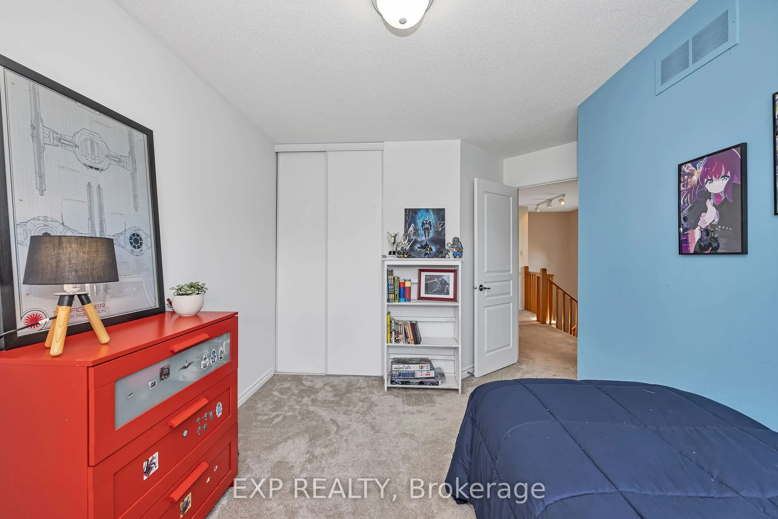 694 Bowercrest Crescent