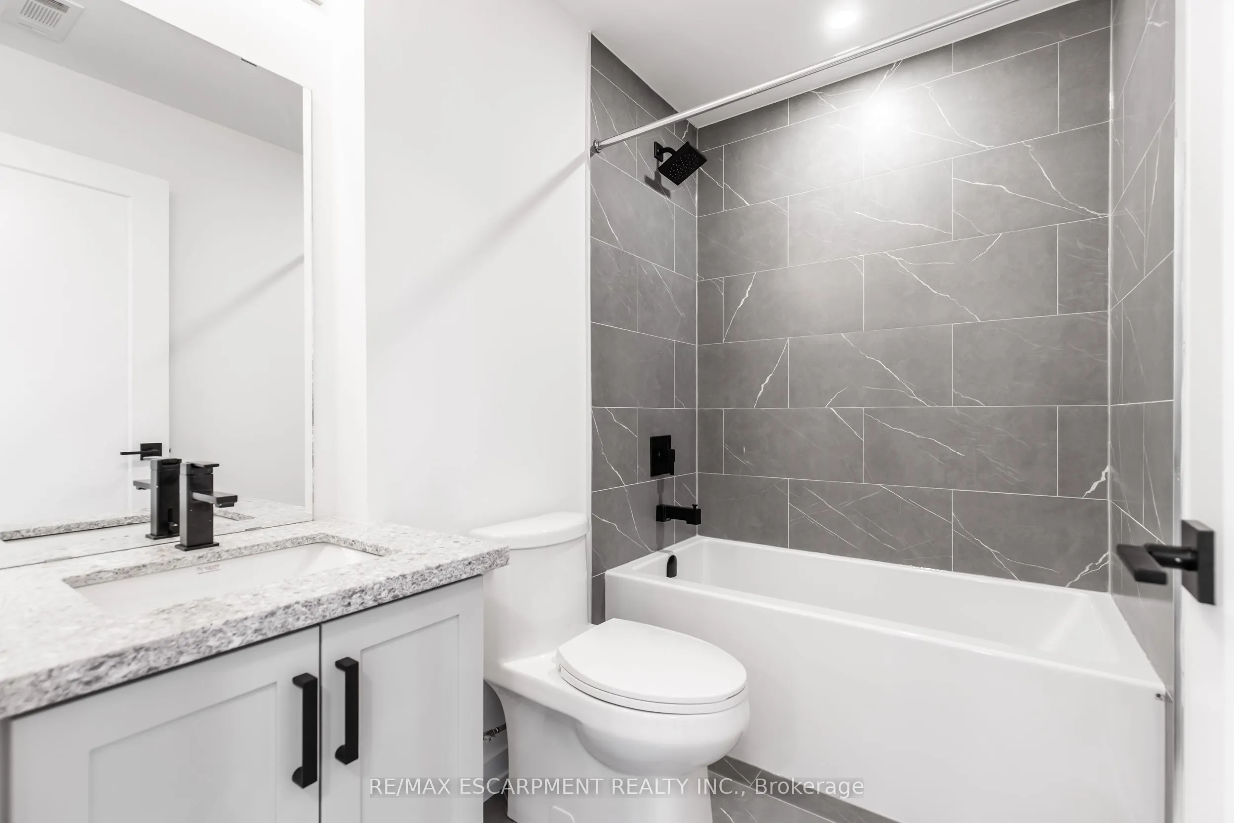 243 Burke Street, #0