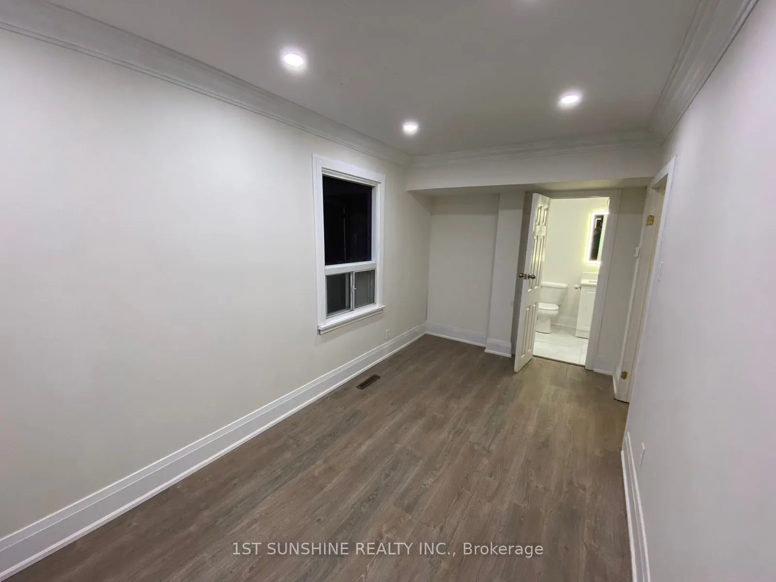 40 BARTLETT Street