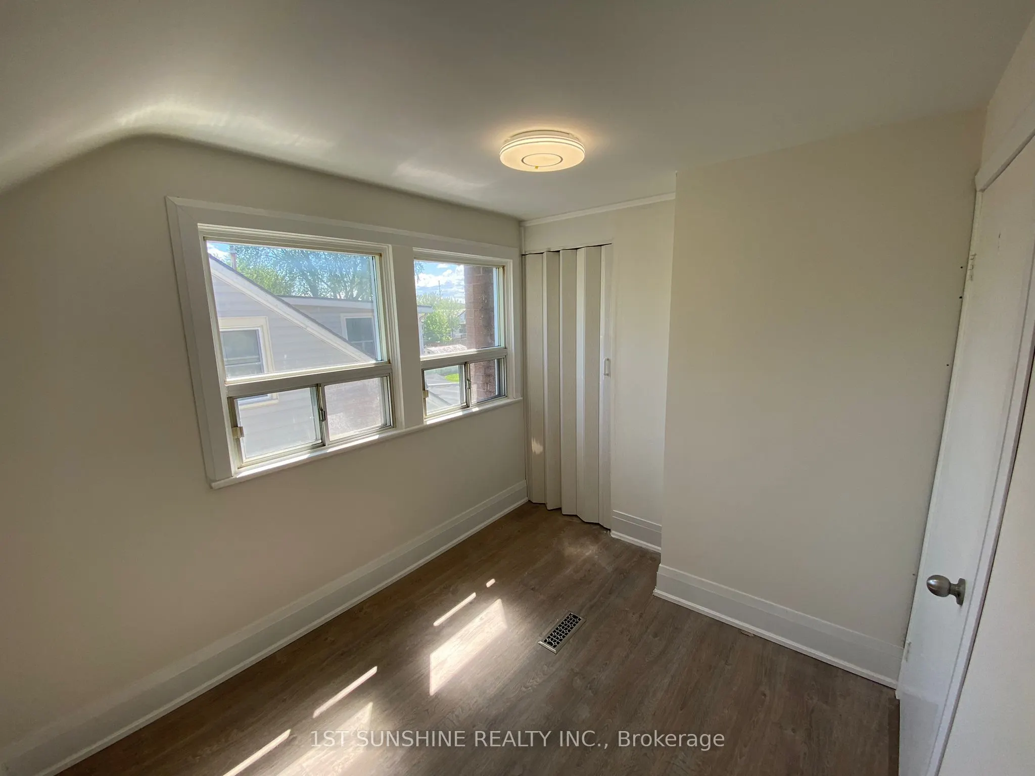 40 BARTLETT Street