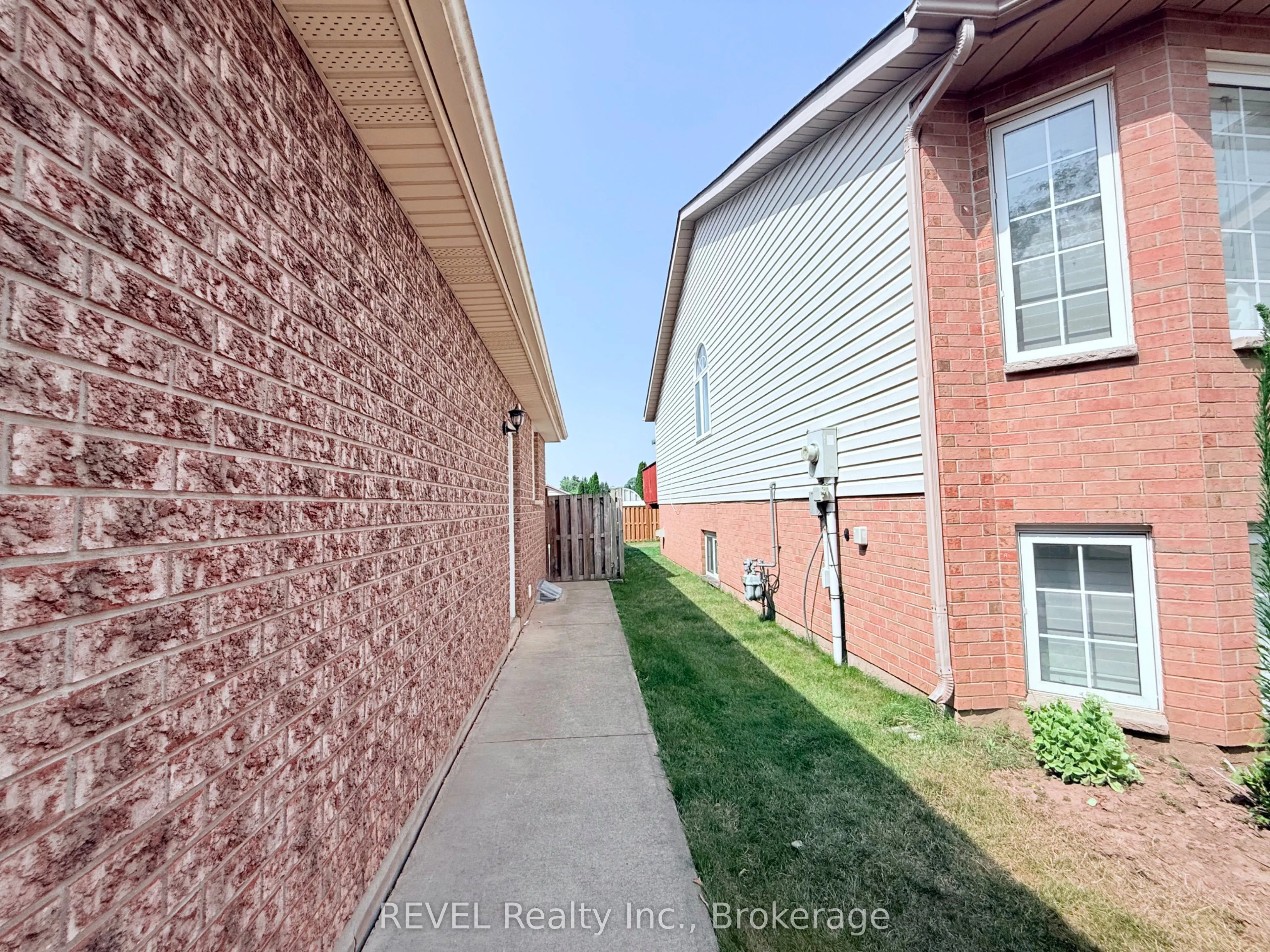 7921 Spring Blossom Drive