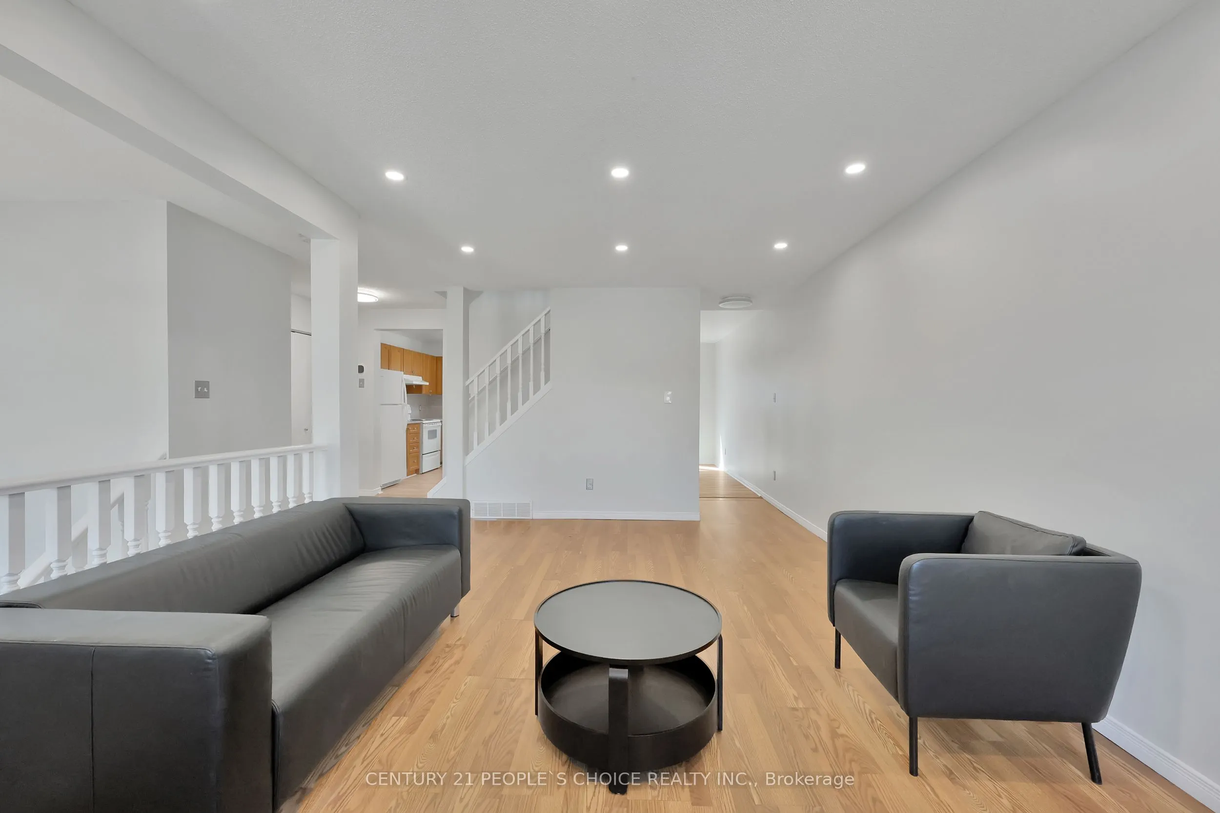 34 PHAIR Crescent
