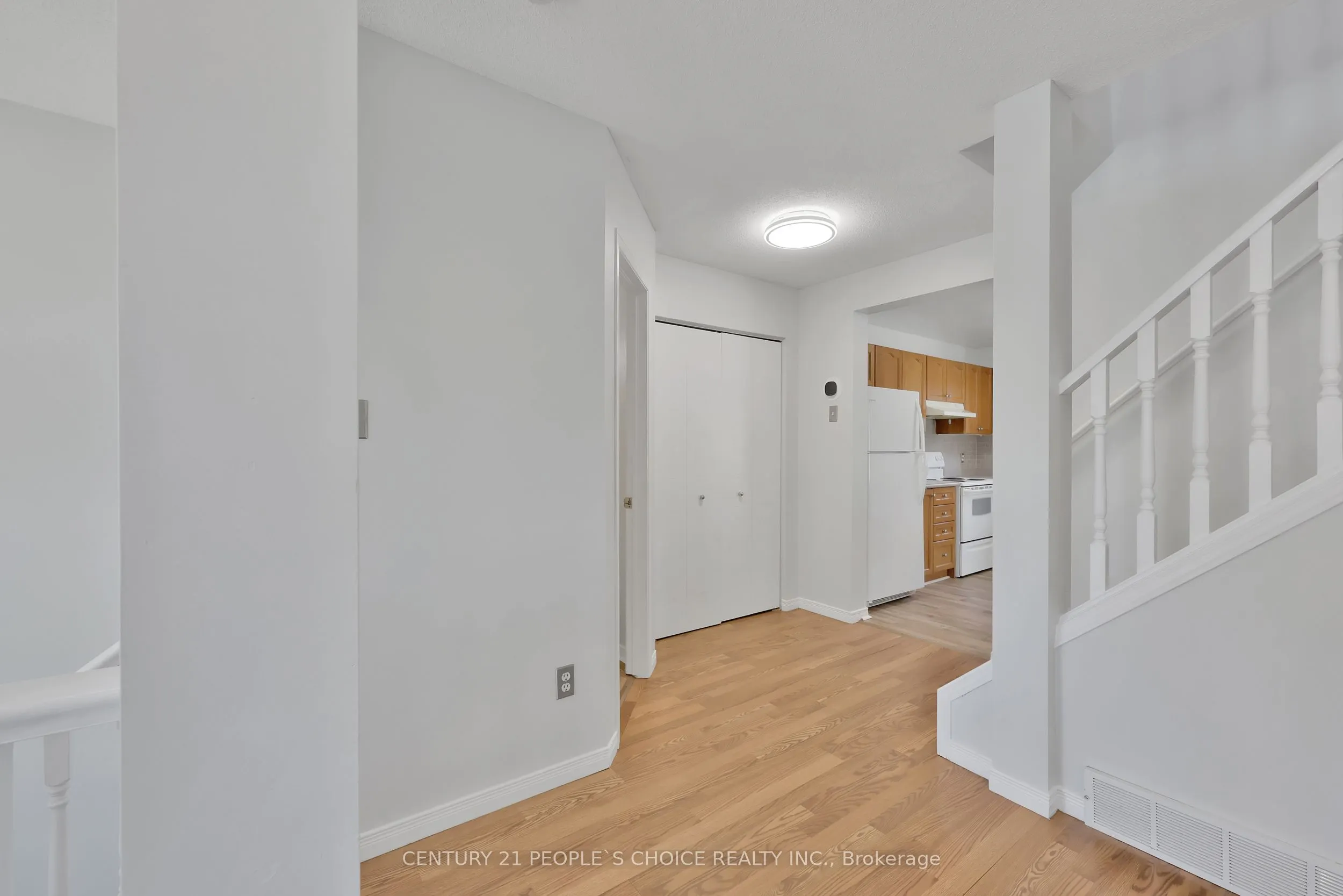34 PHAIR Crescent