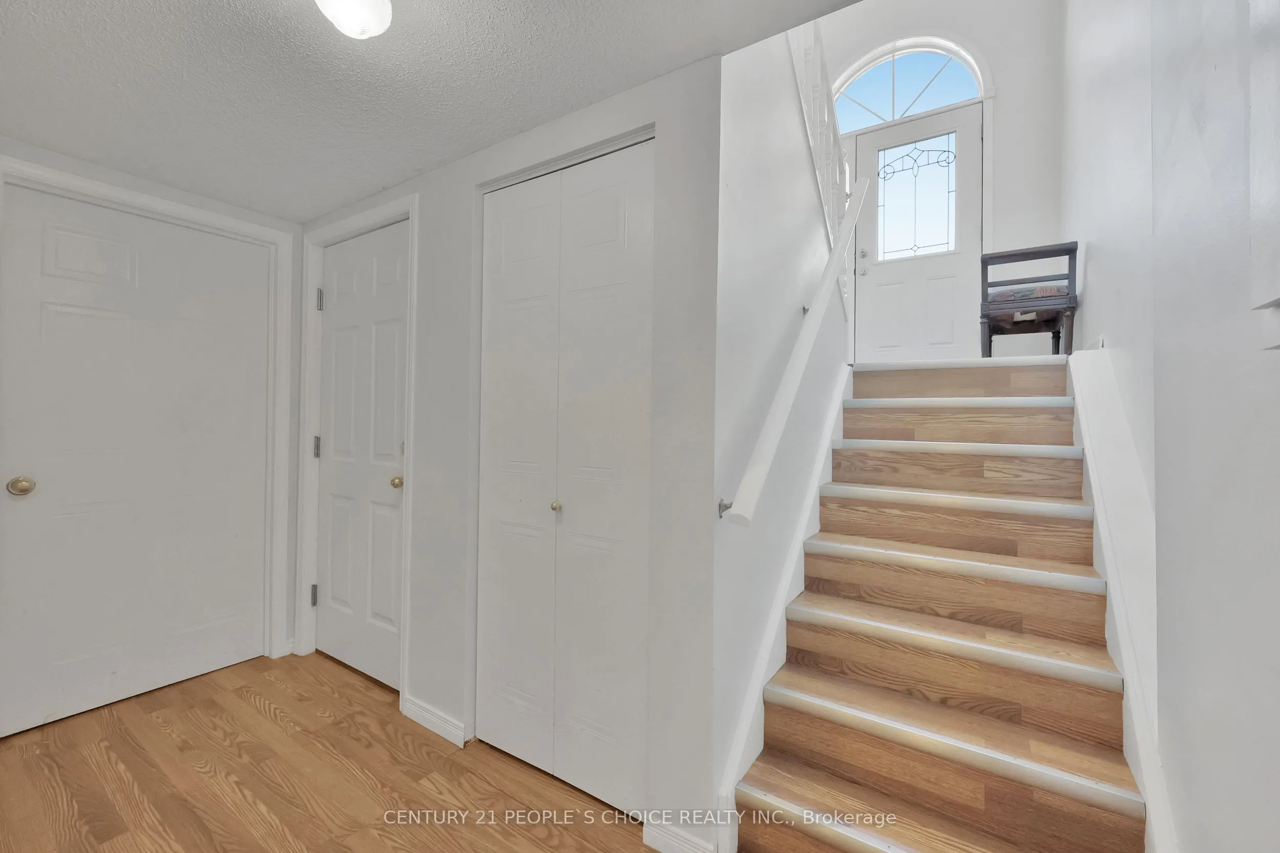 34 PHAIR Crescent