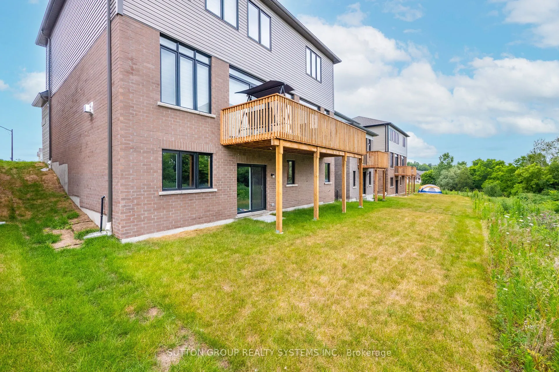 34 Mears Road