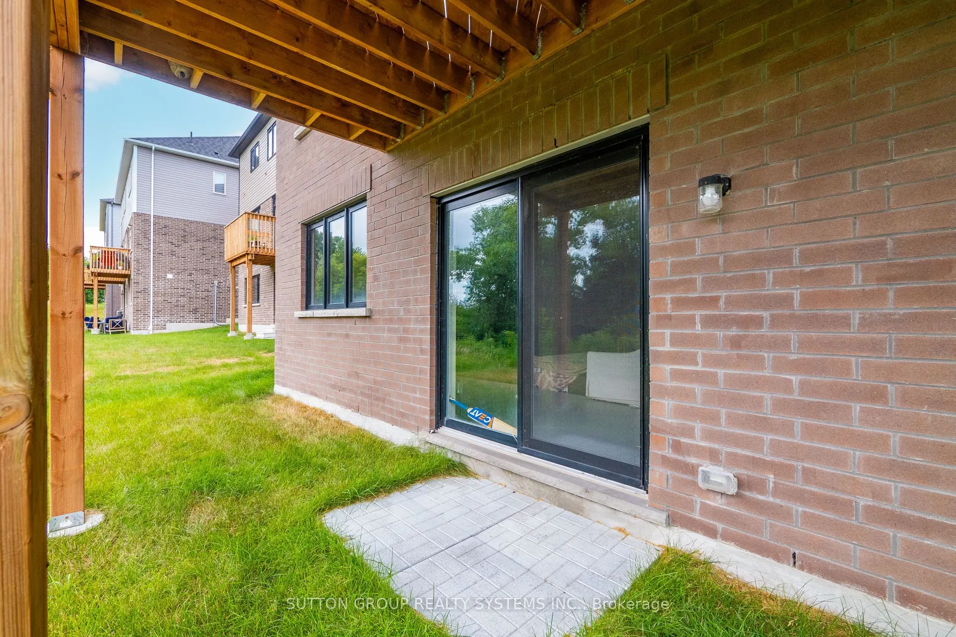 34 Mears Road