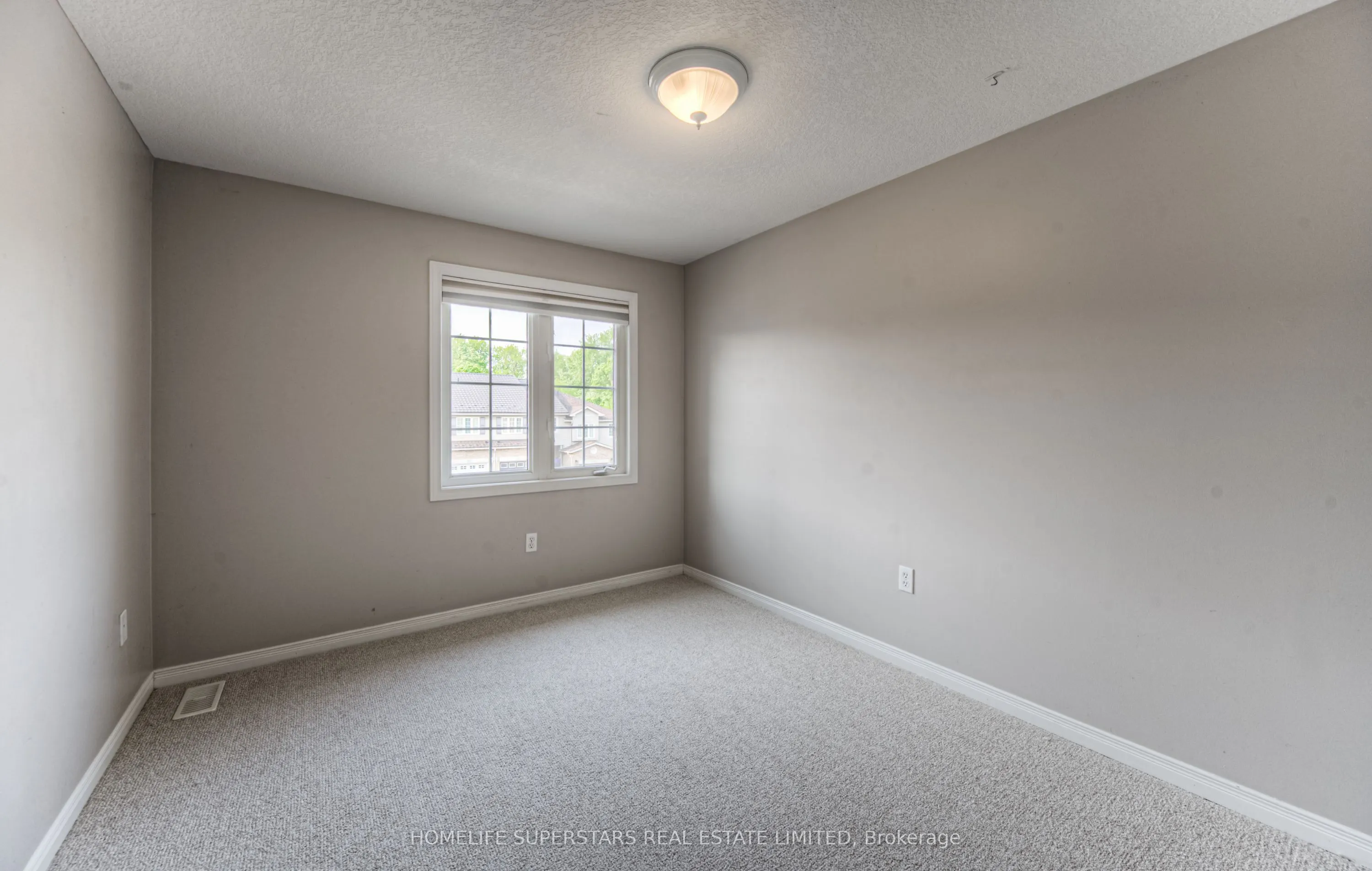 297 BRIARMEADOW DR