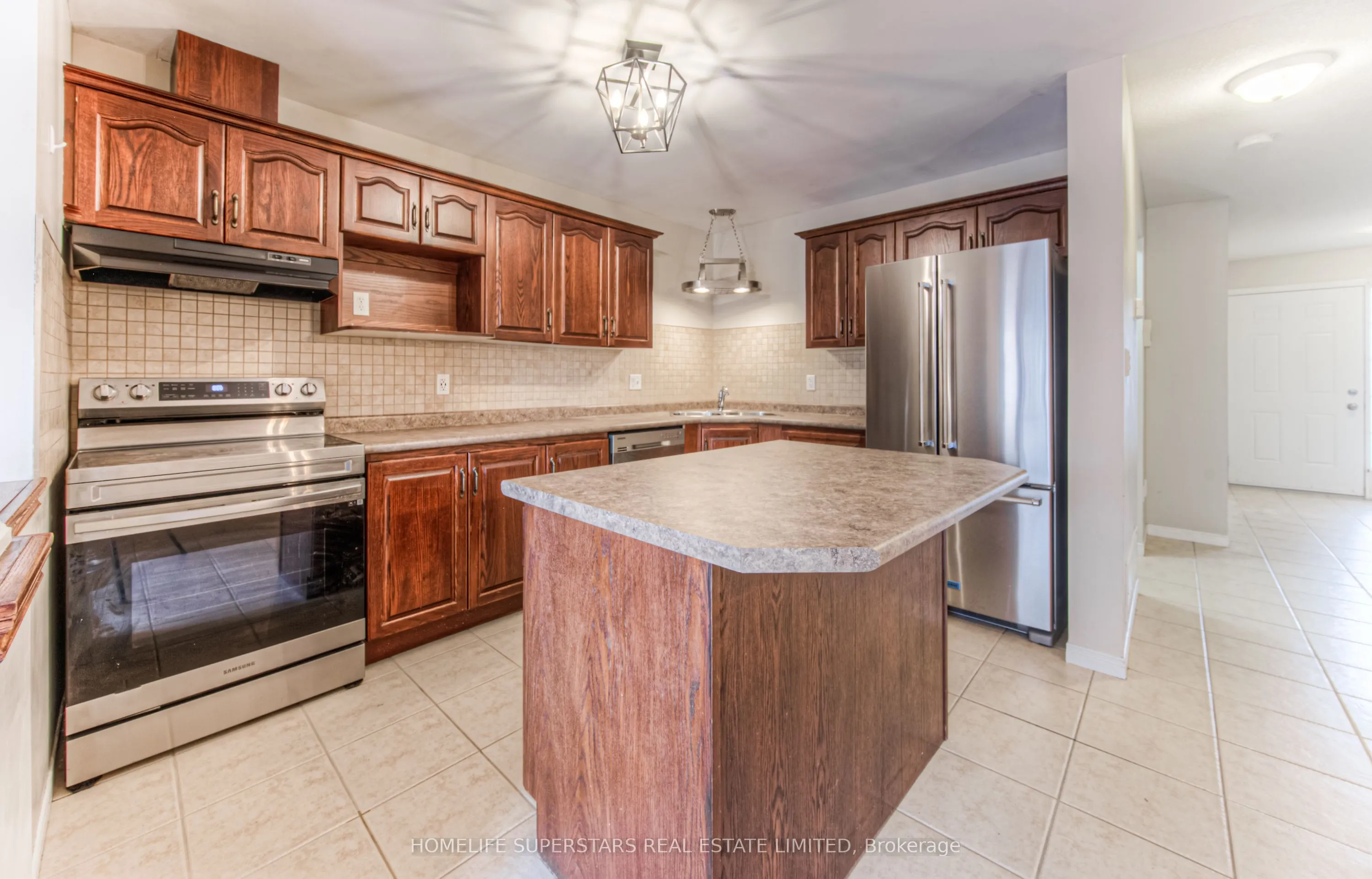 297 BRIARMEADOW DR