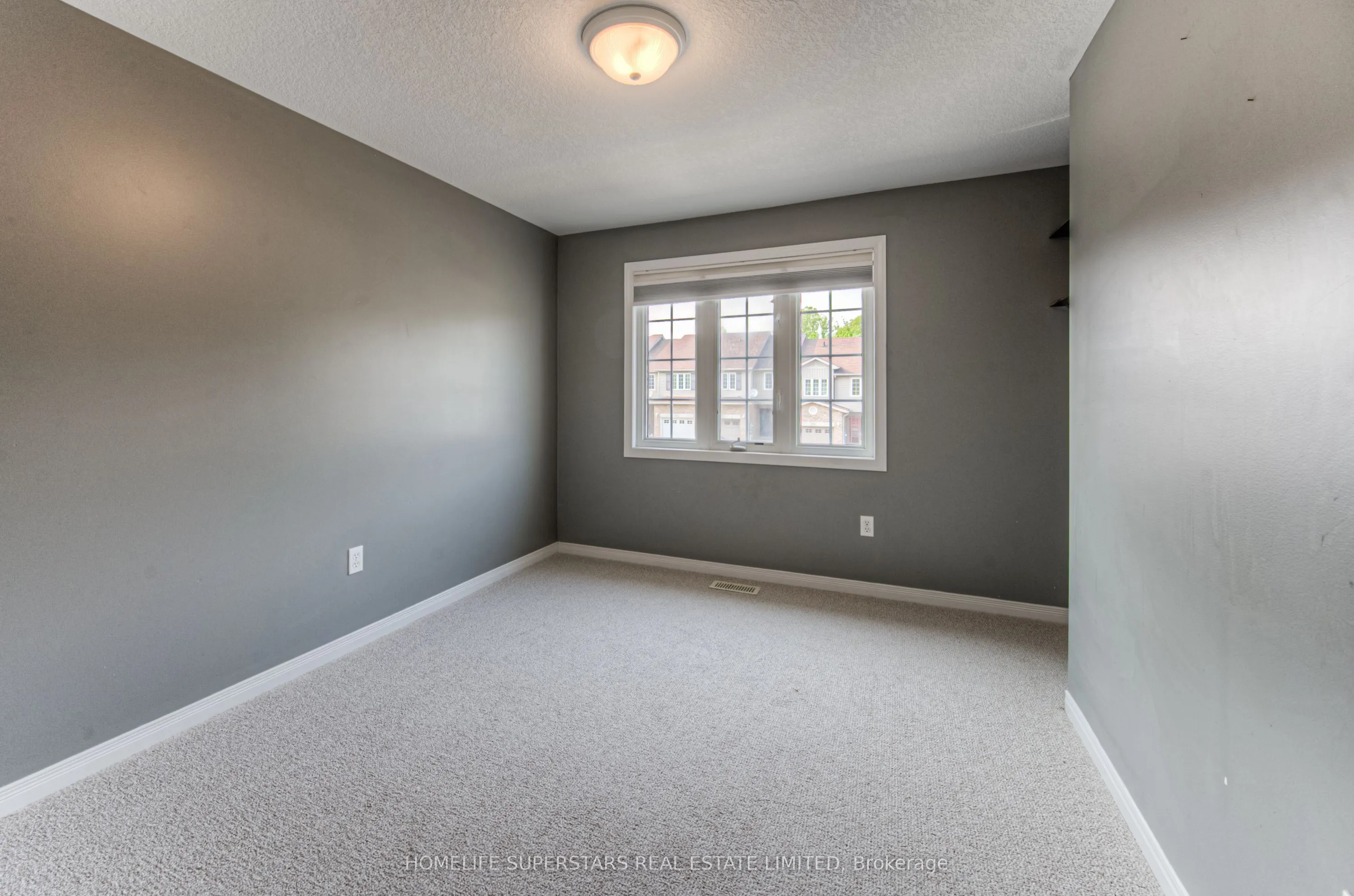 297 BRIARMEADOW DR