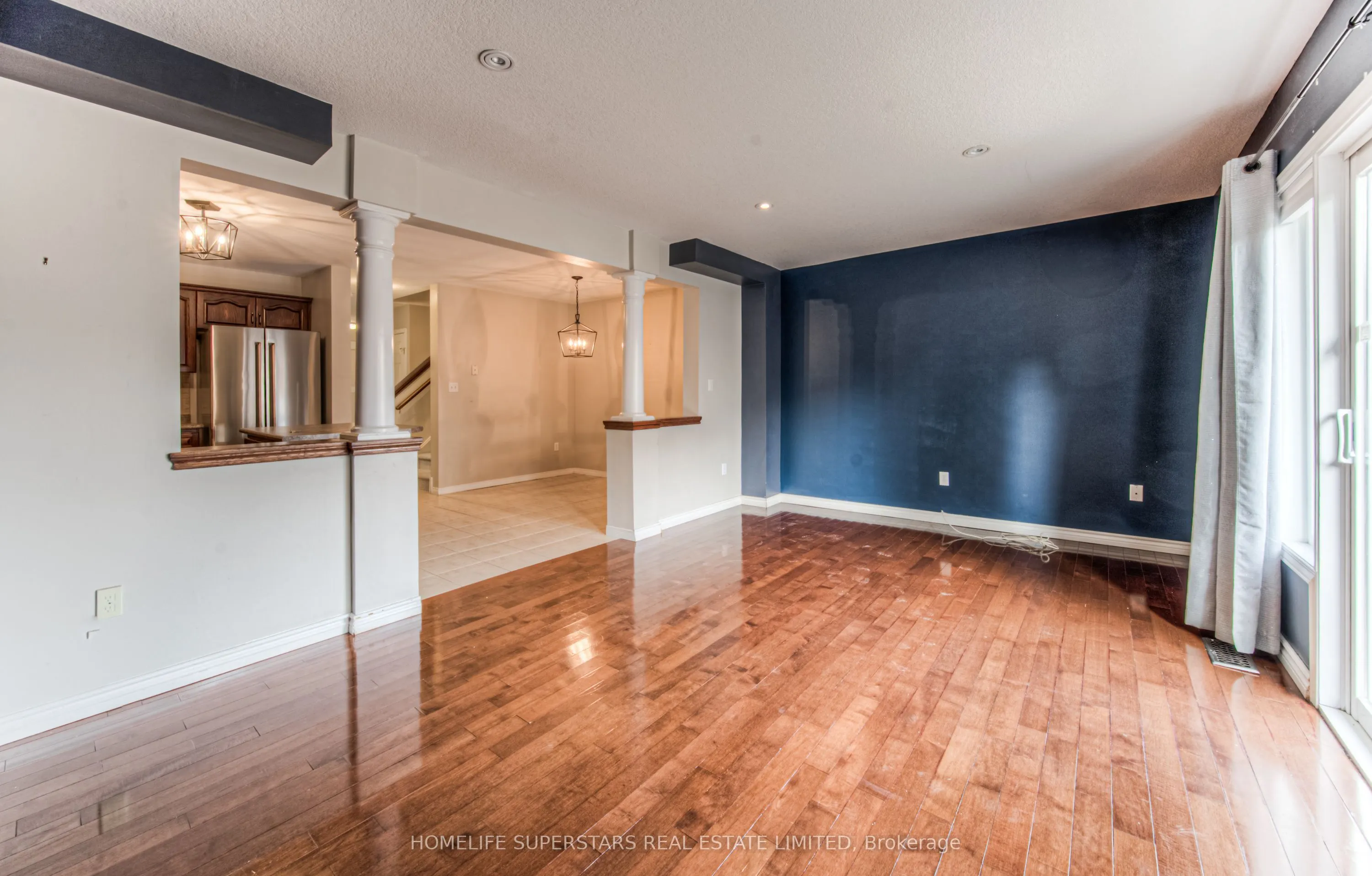 297 BRIARMEADOW DR