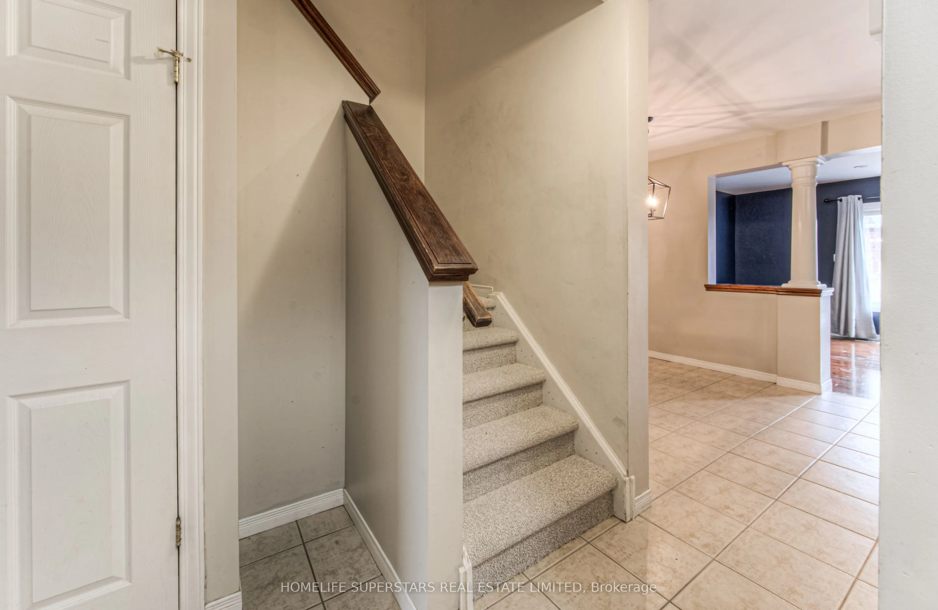 297 BRIARMEADOW DR