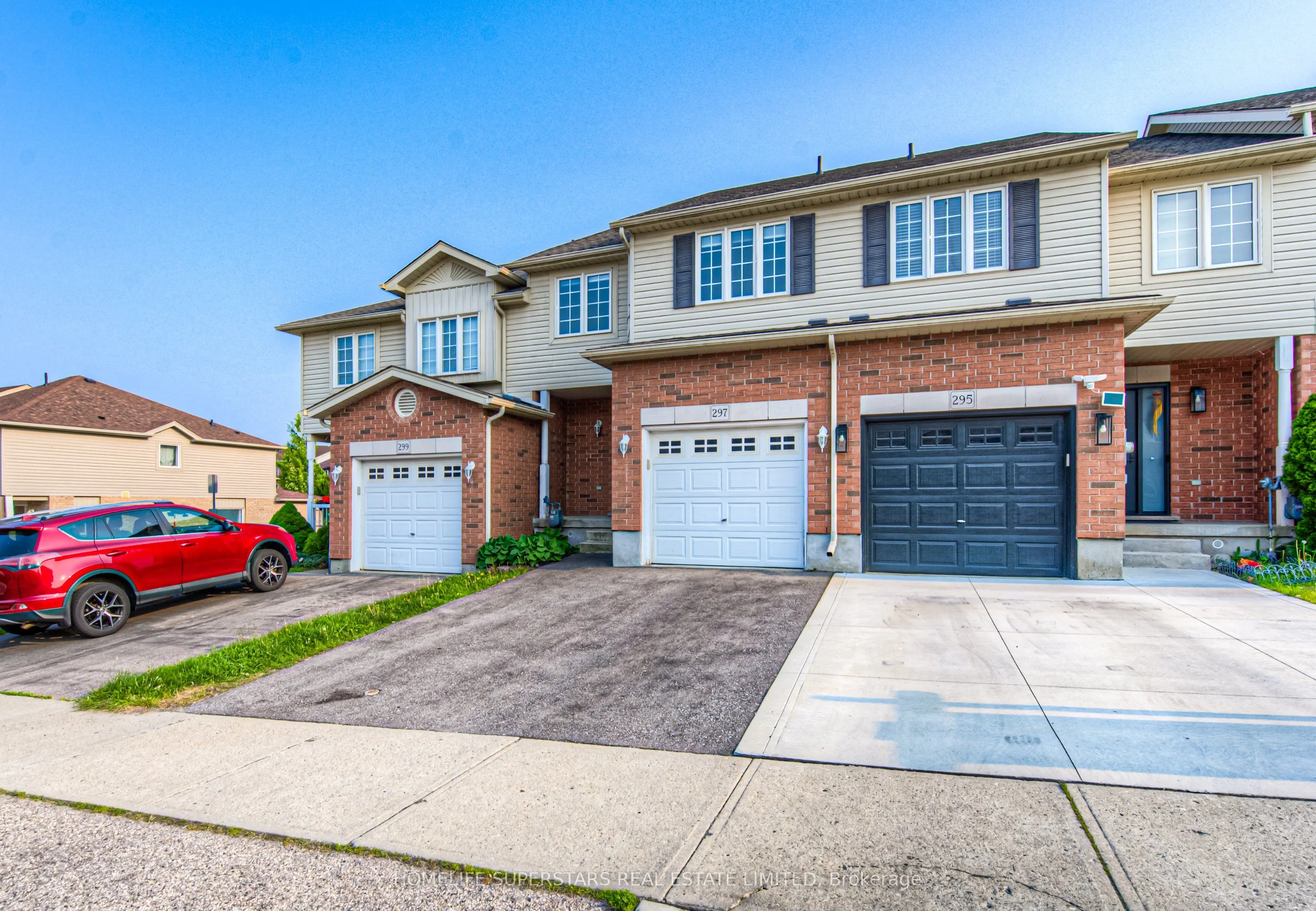 297 BRIARMEADOW DR