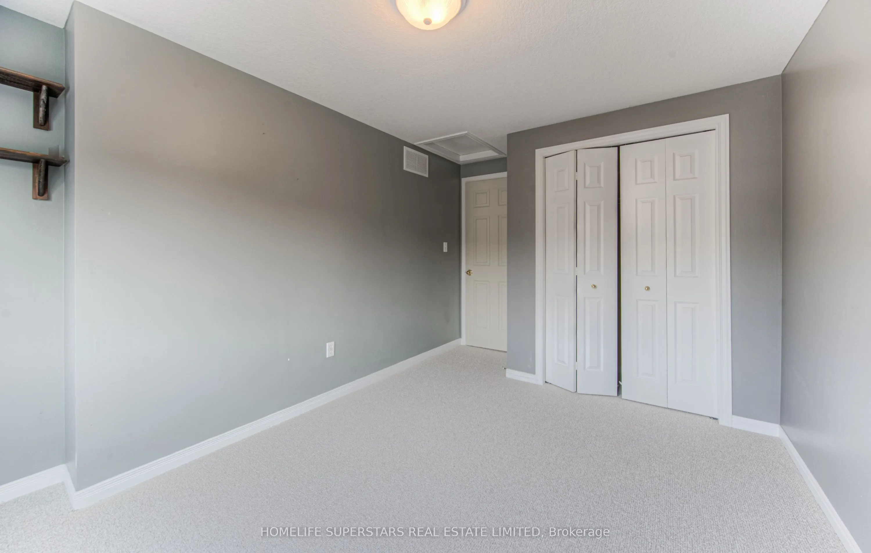 297 BRIARMEADOW DR