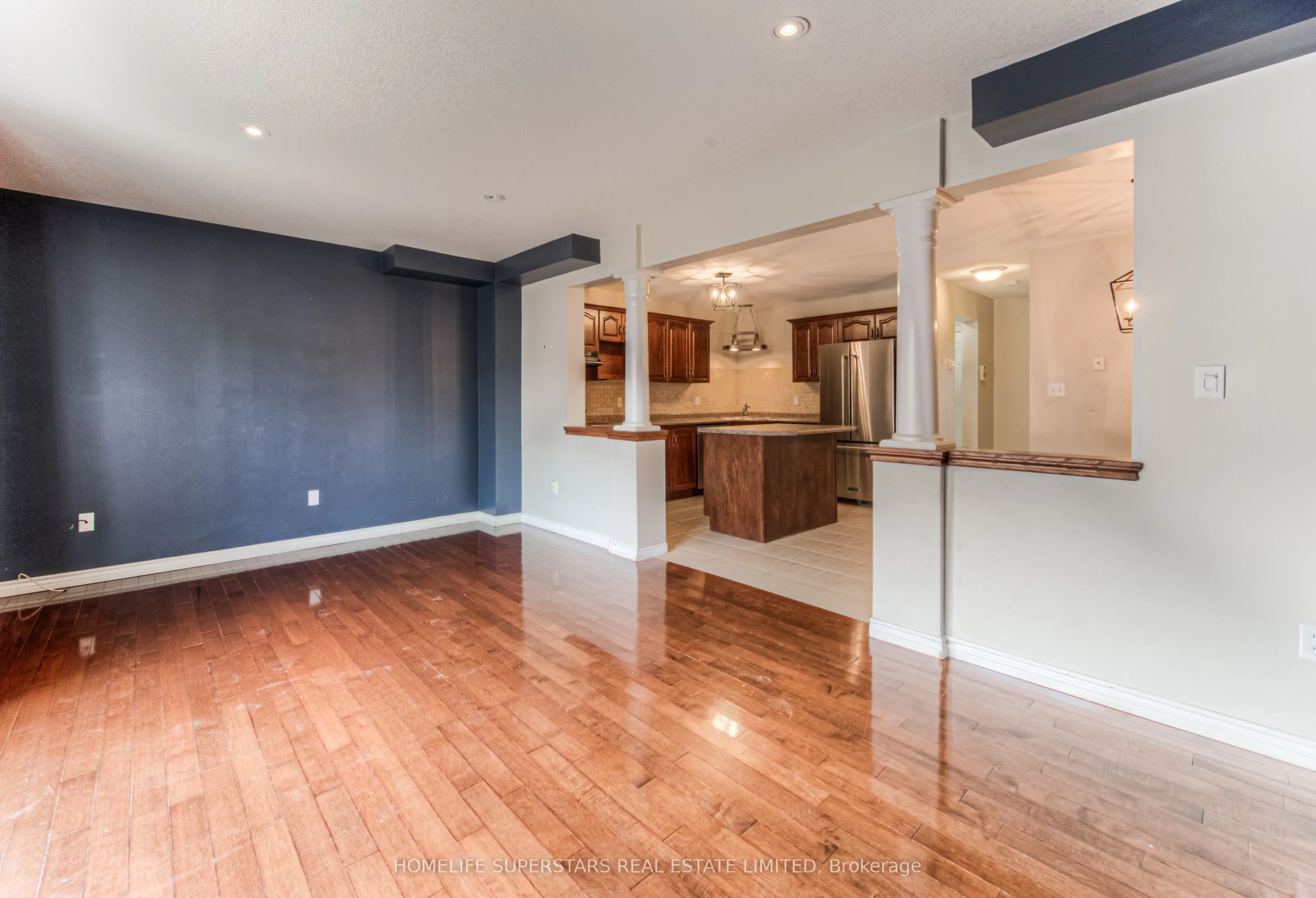 297 BRIARMEADOW DR