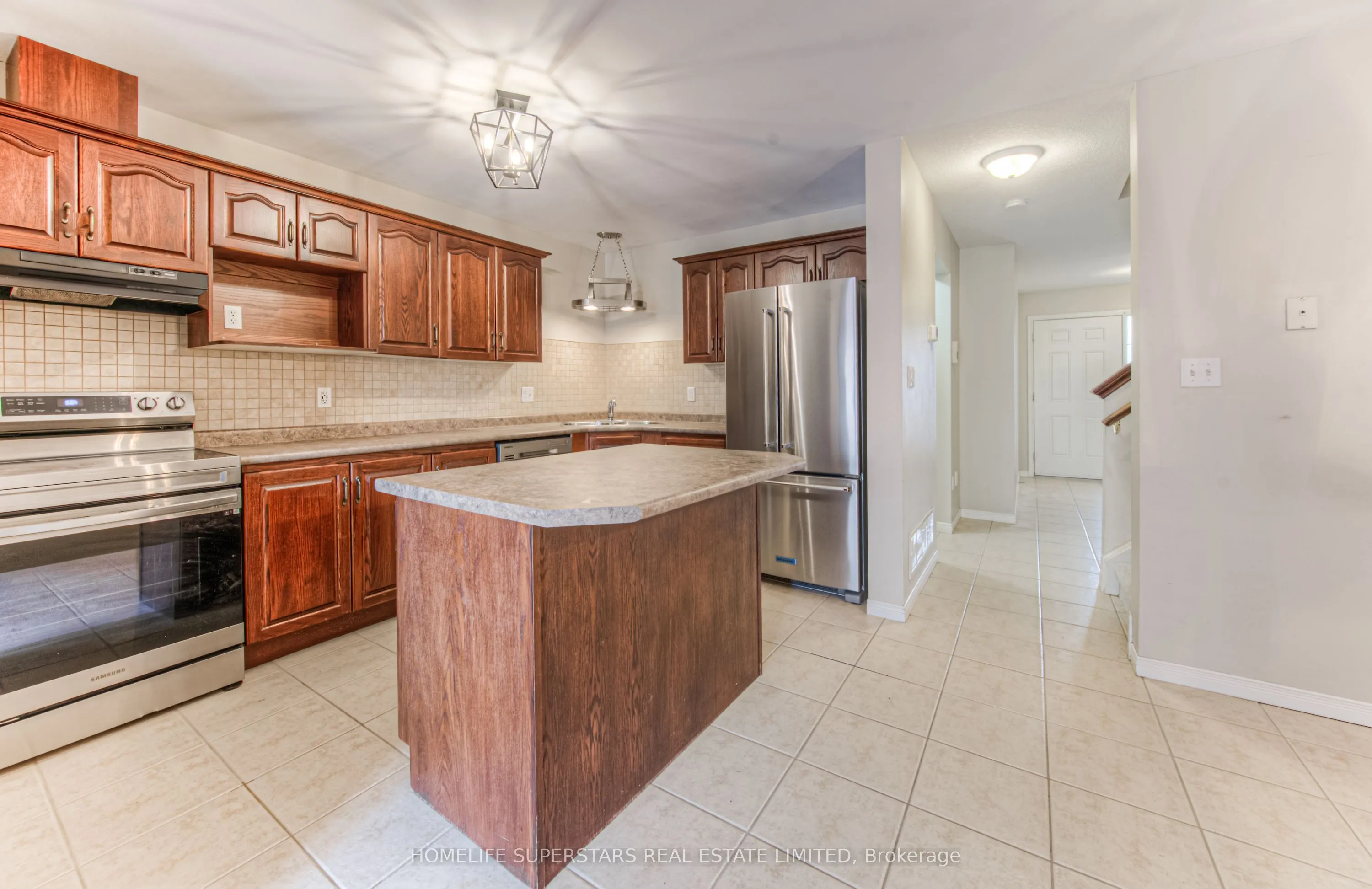 297 BRIARMEADOW DR