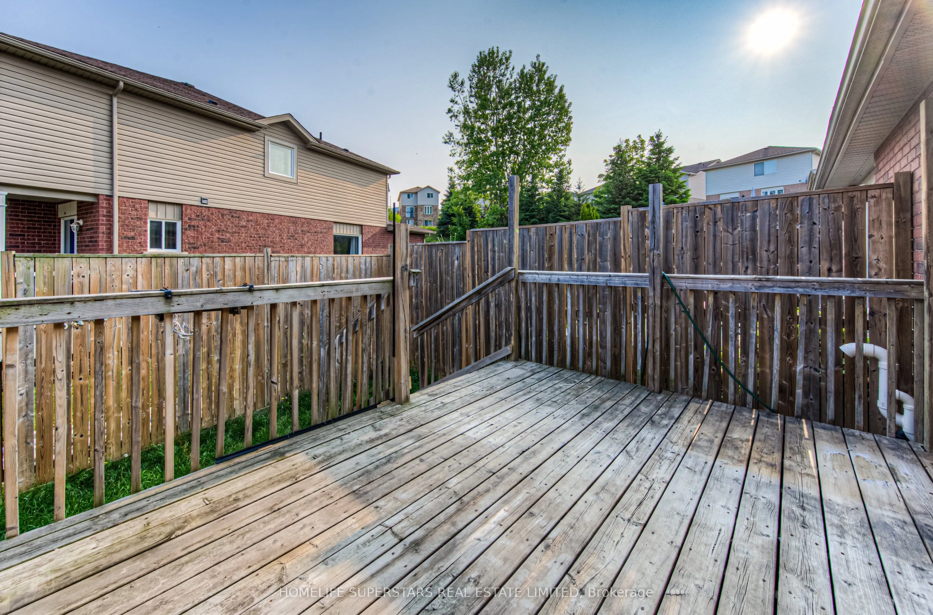 297 BRIARMEADOW DR