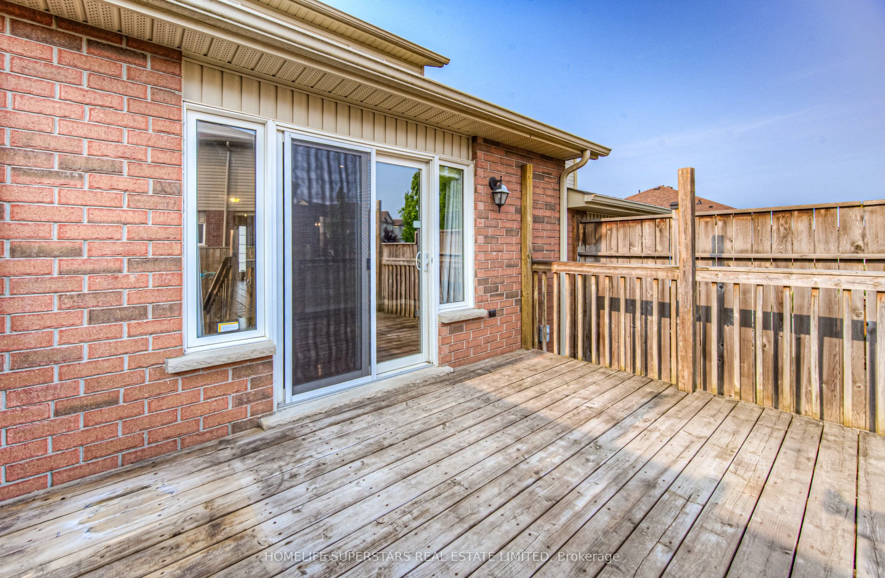 297 BRIARMEADOW DR
