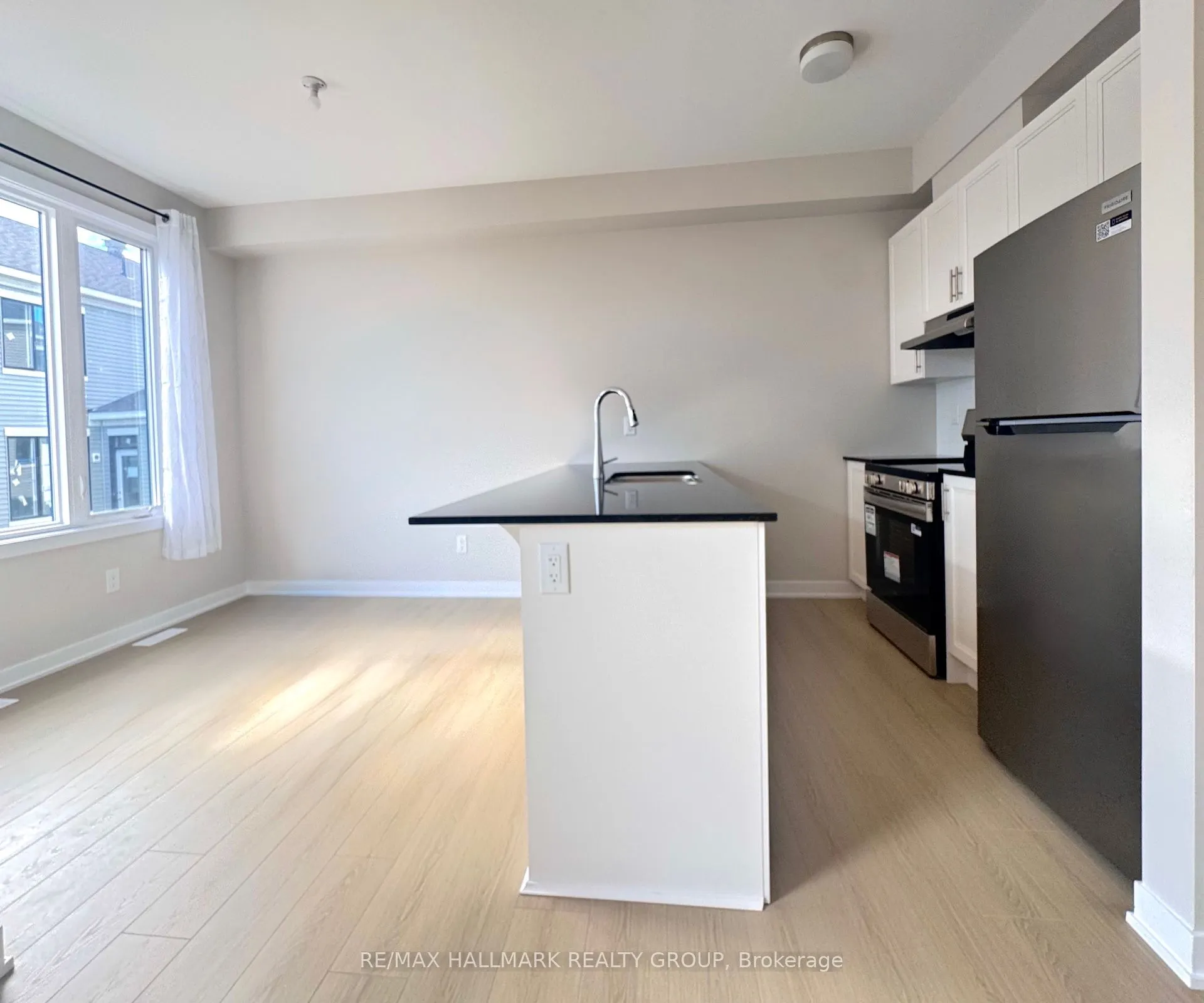 868 Andesite Terrace