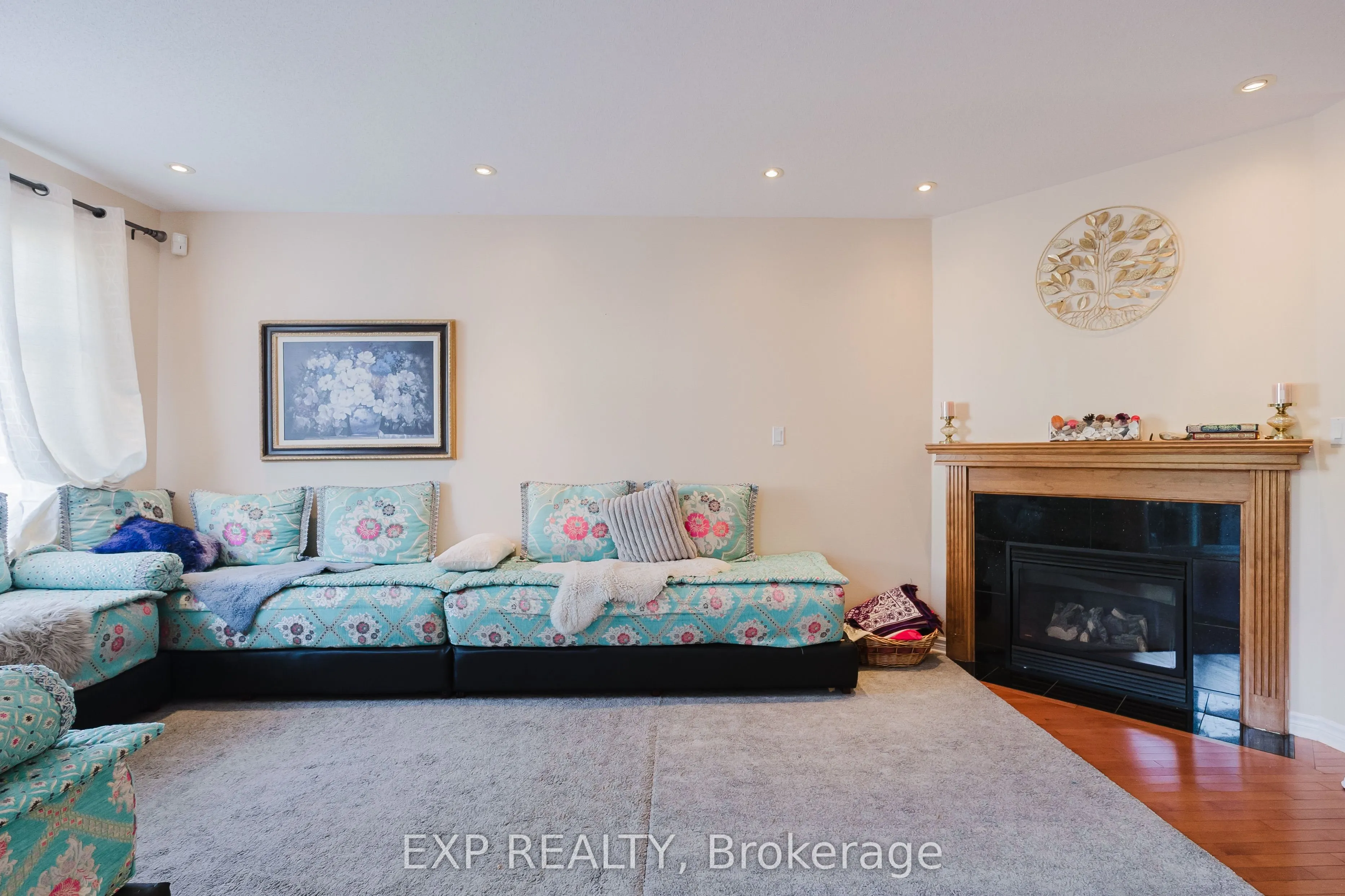 111 Whetstone Crescent