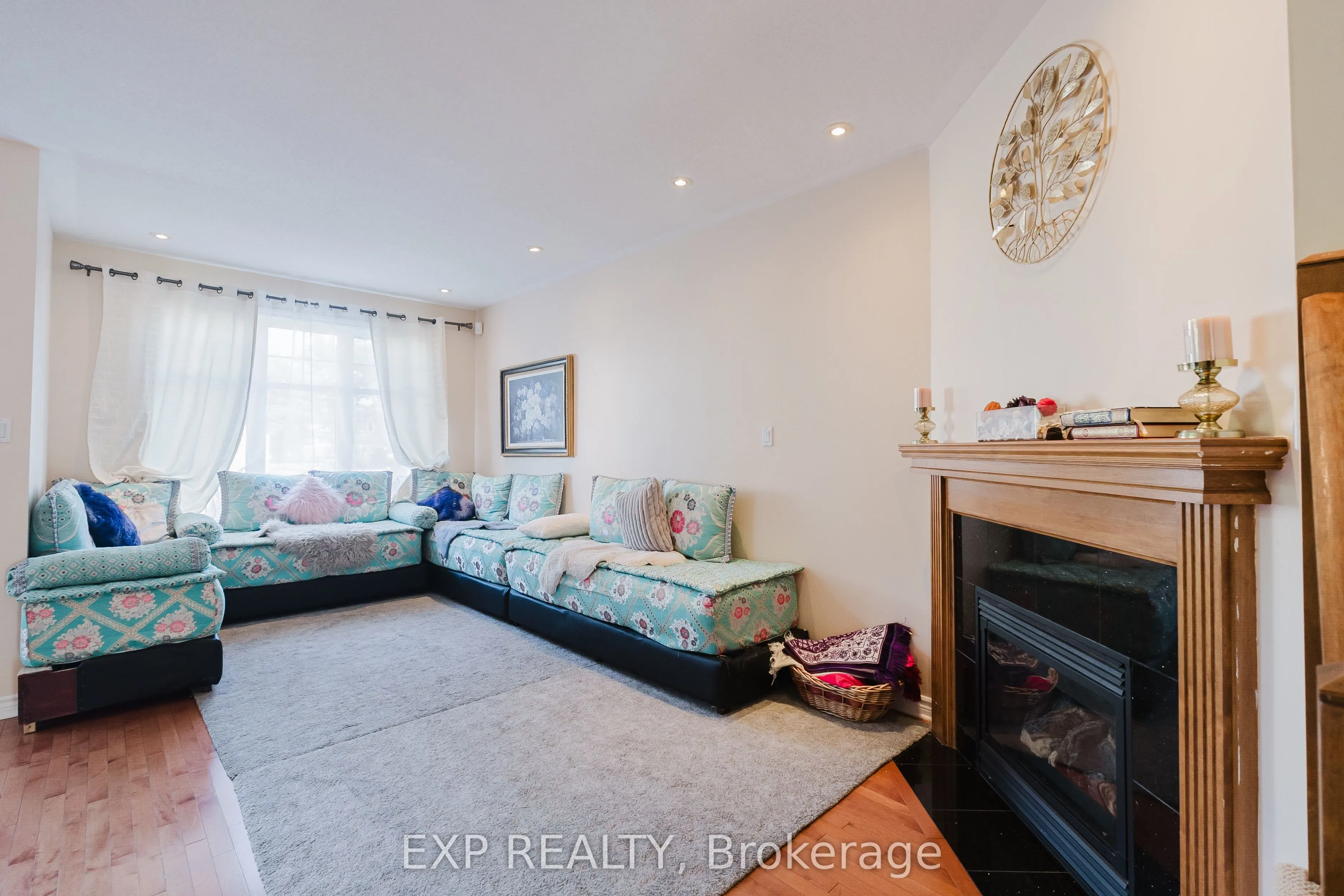 111 Whetstone Crescent