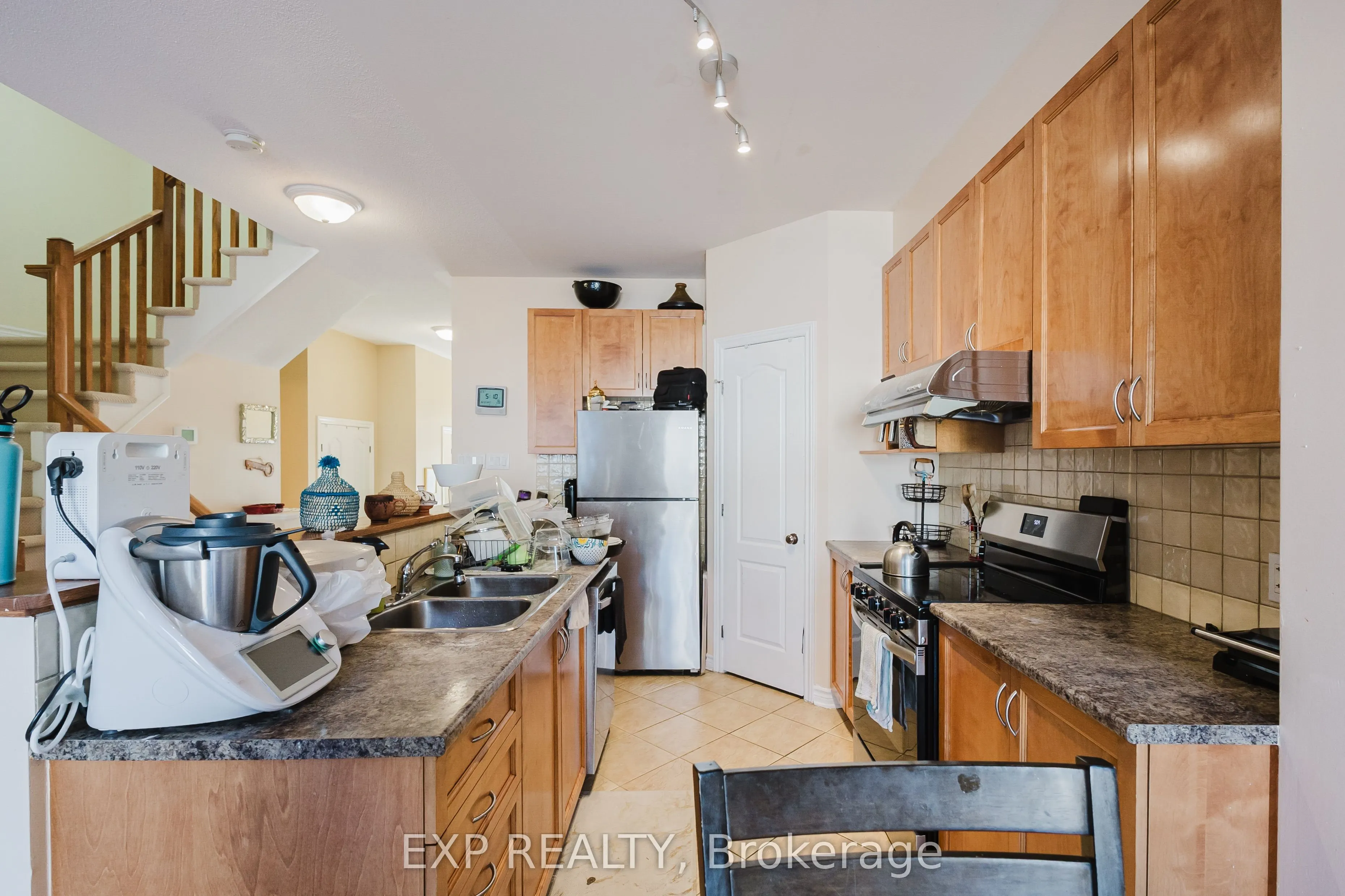 111 Whetstone Crescent