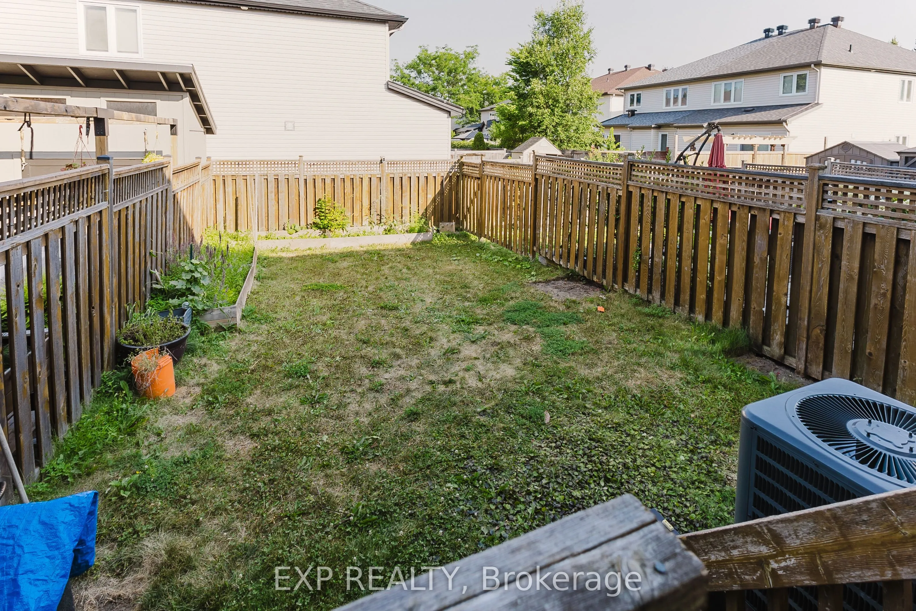 111 Whetstone Crescent