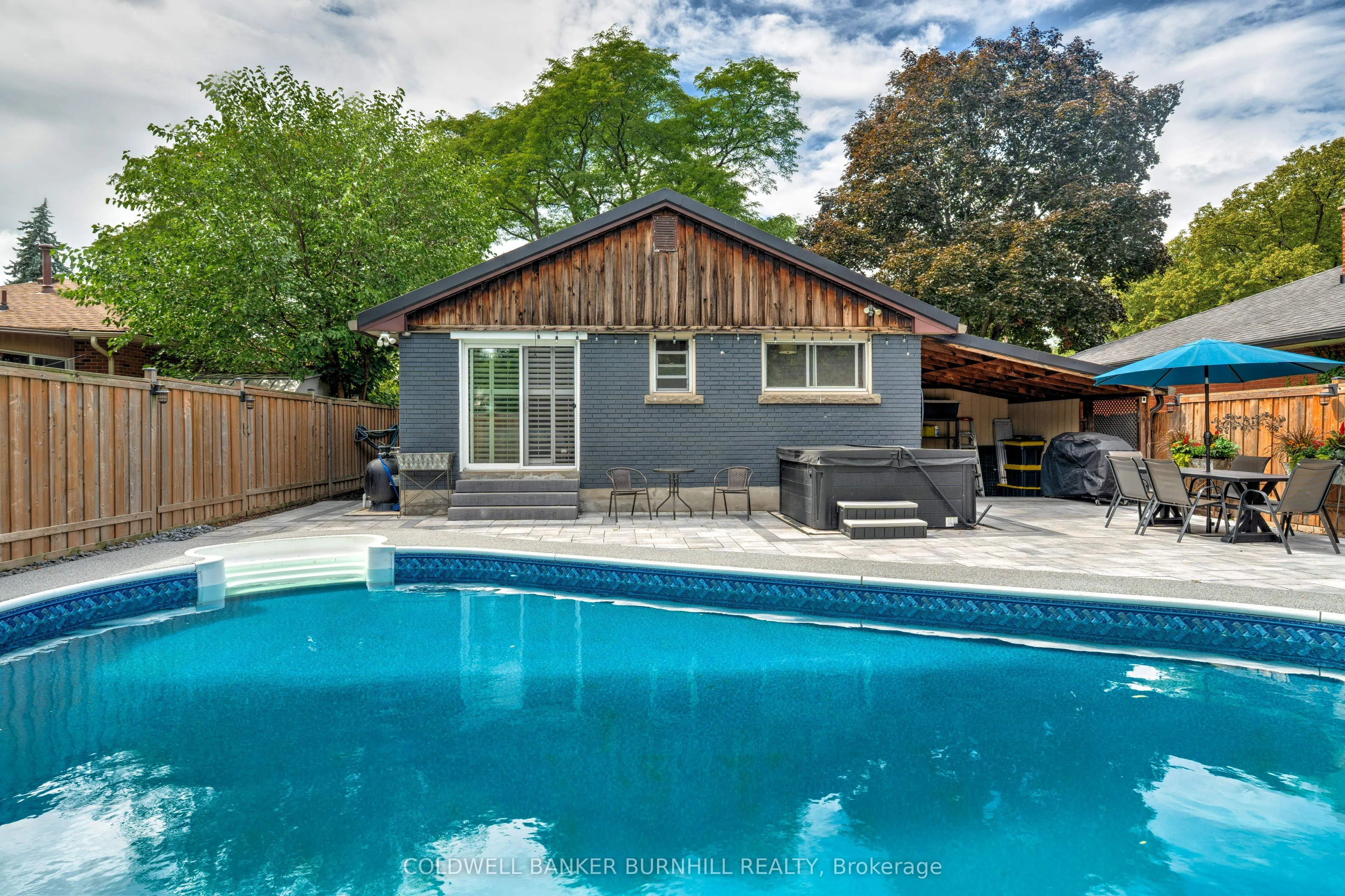 175 Kings Forest Drive