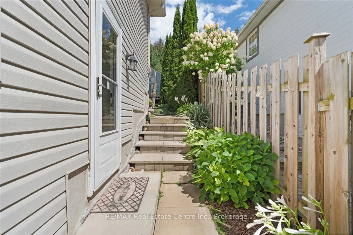 139 Gold Street