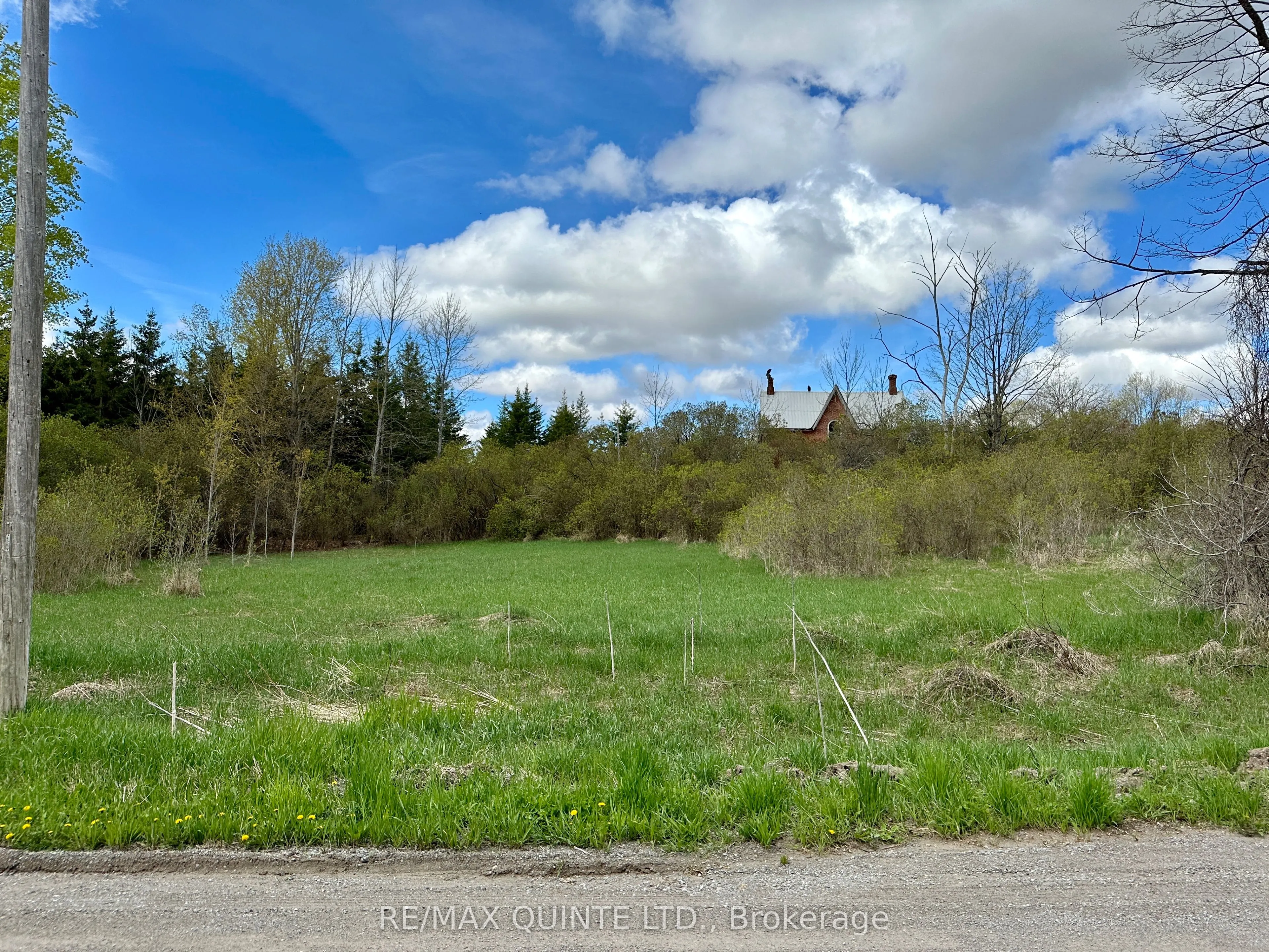289 Woods Road
