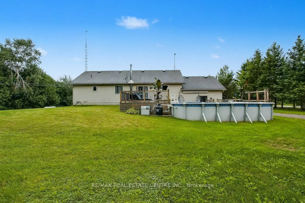 17 Deaken Drive