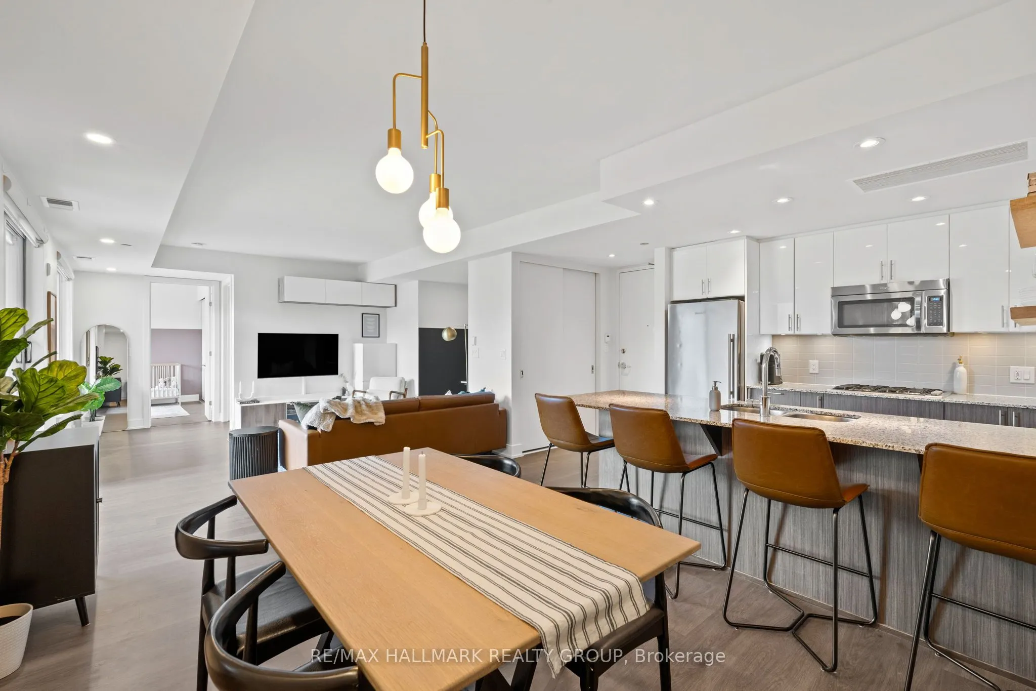 7 Marquette Avenue, #401