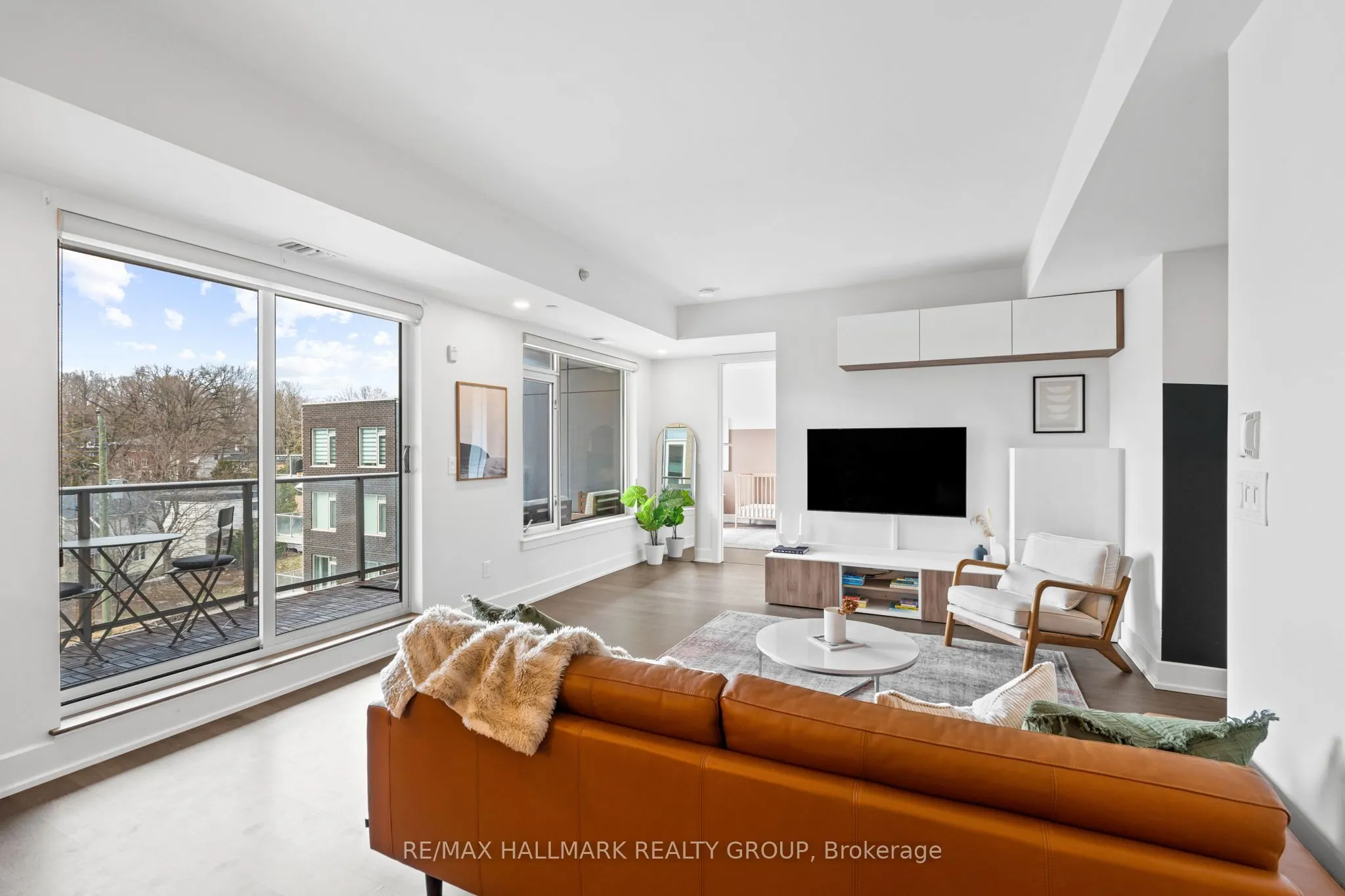 7 Marquette Avenue, #401