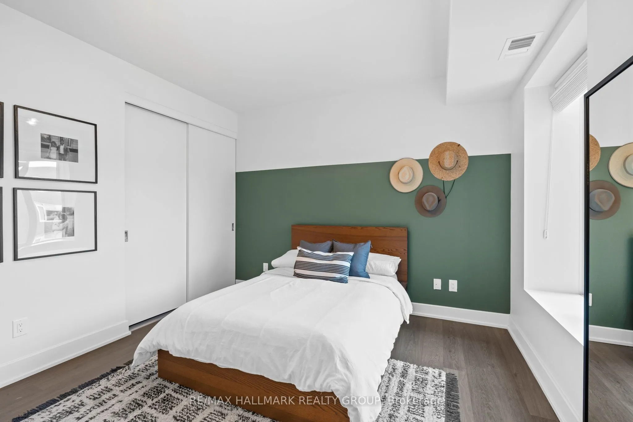 7 Marquette Avenue, #401