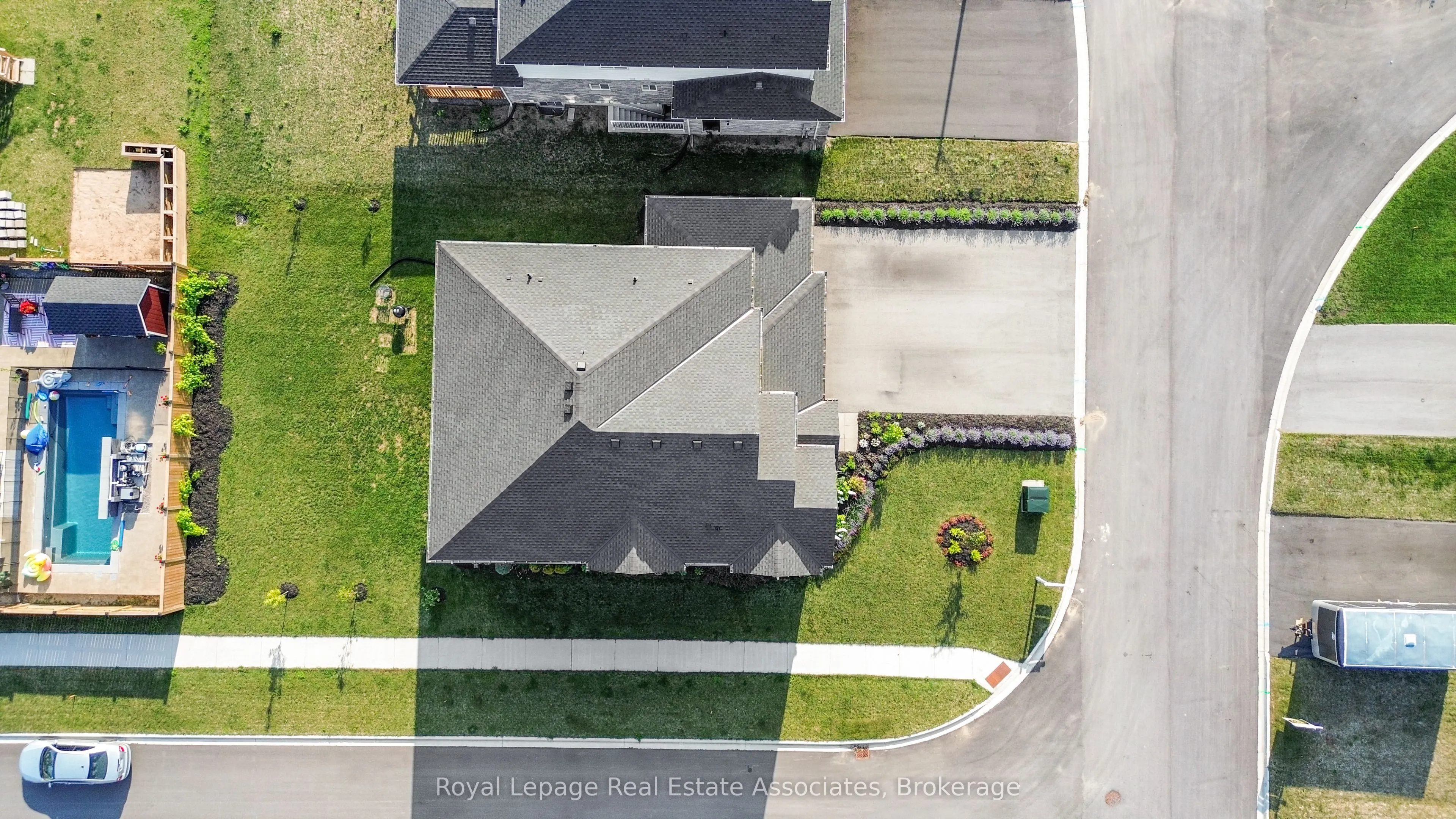 3601 Carolinia Court