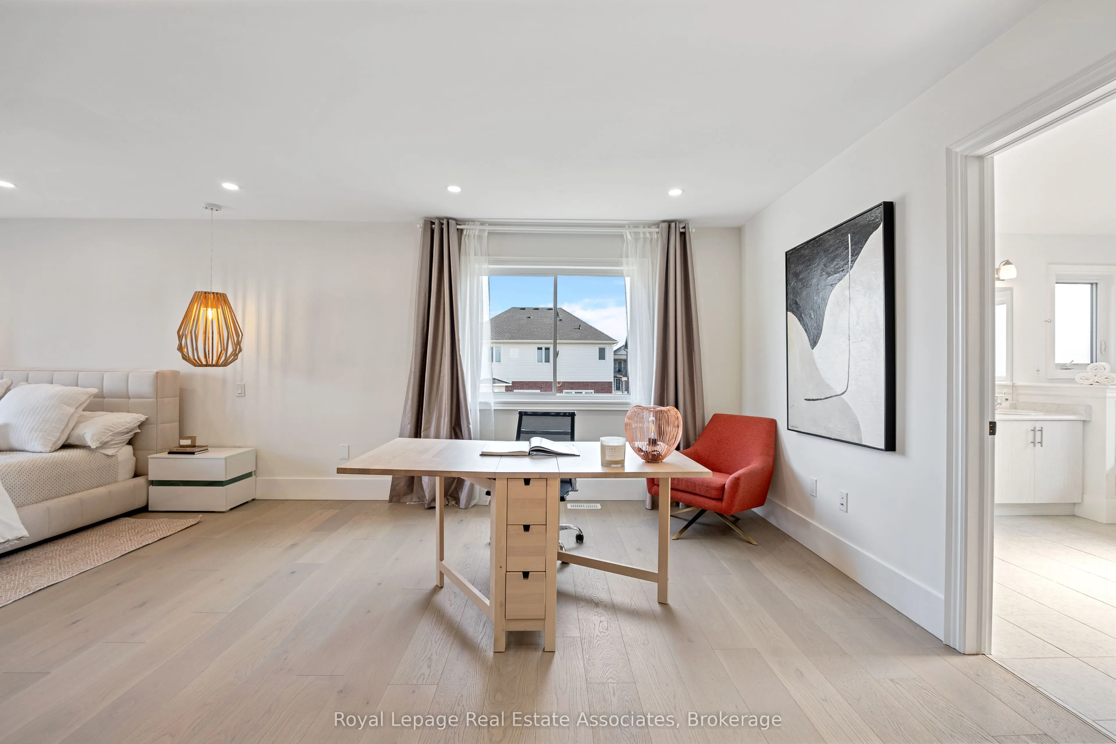 3601 Carolinia Court