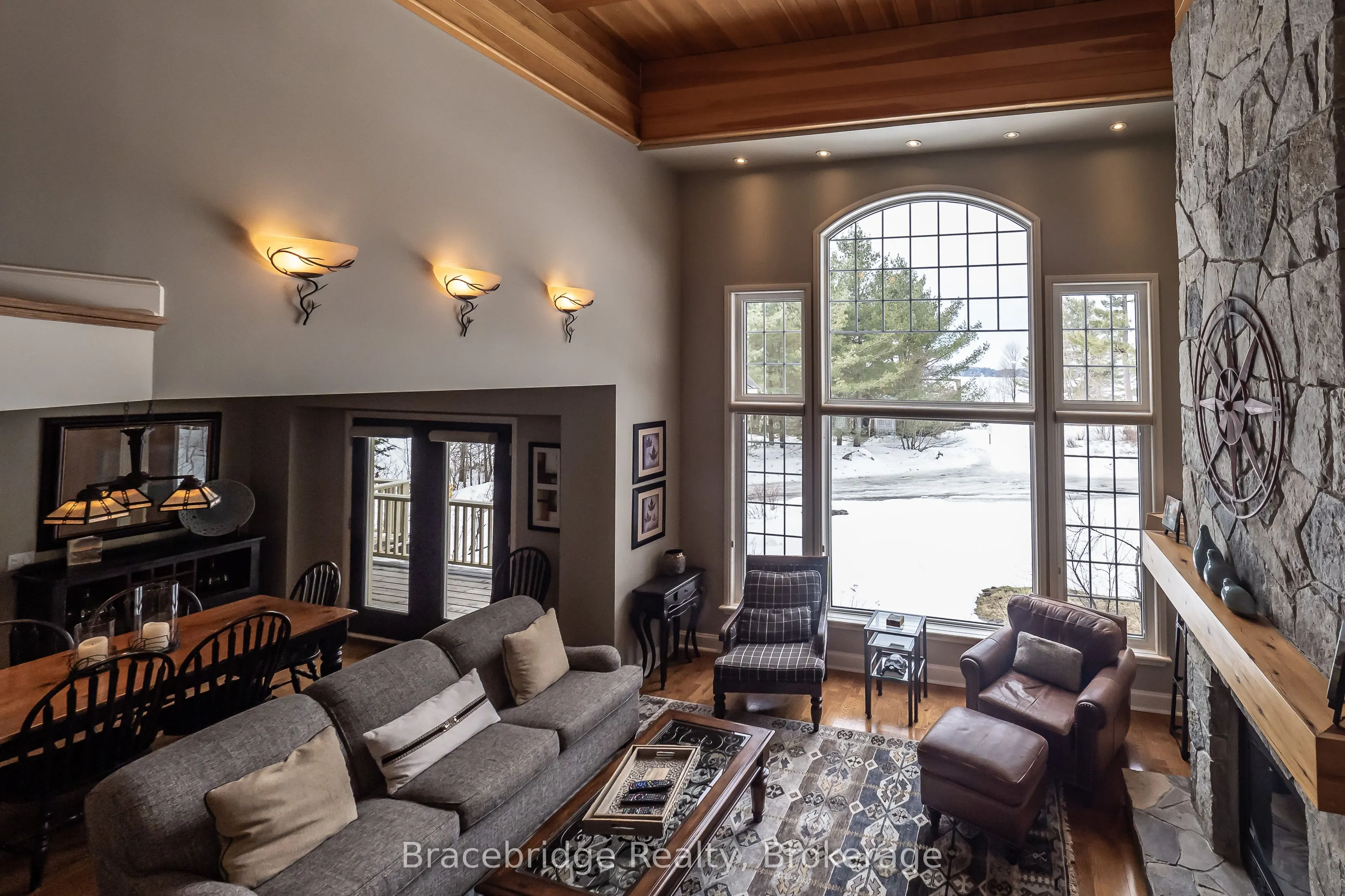 3876 Muskoka Road 118 Highway W, #Carling 10 W3