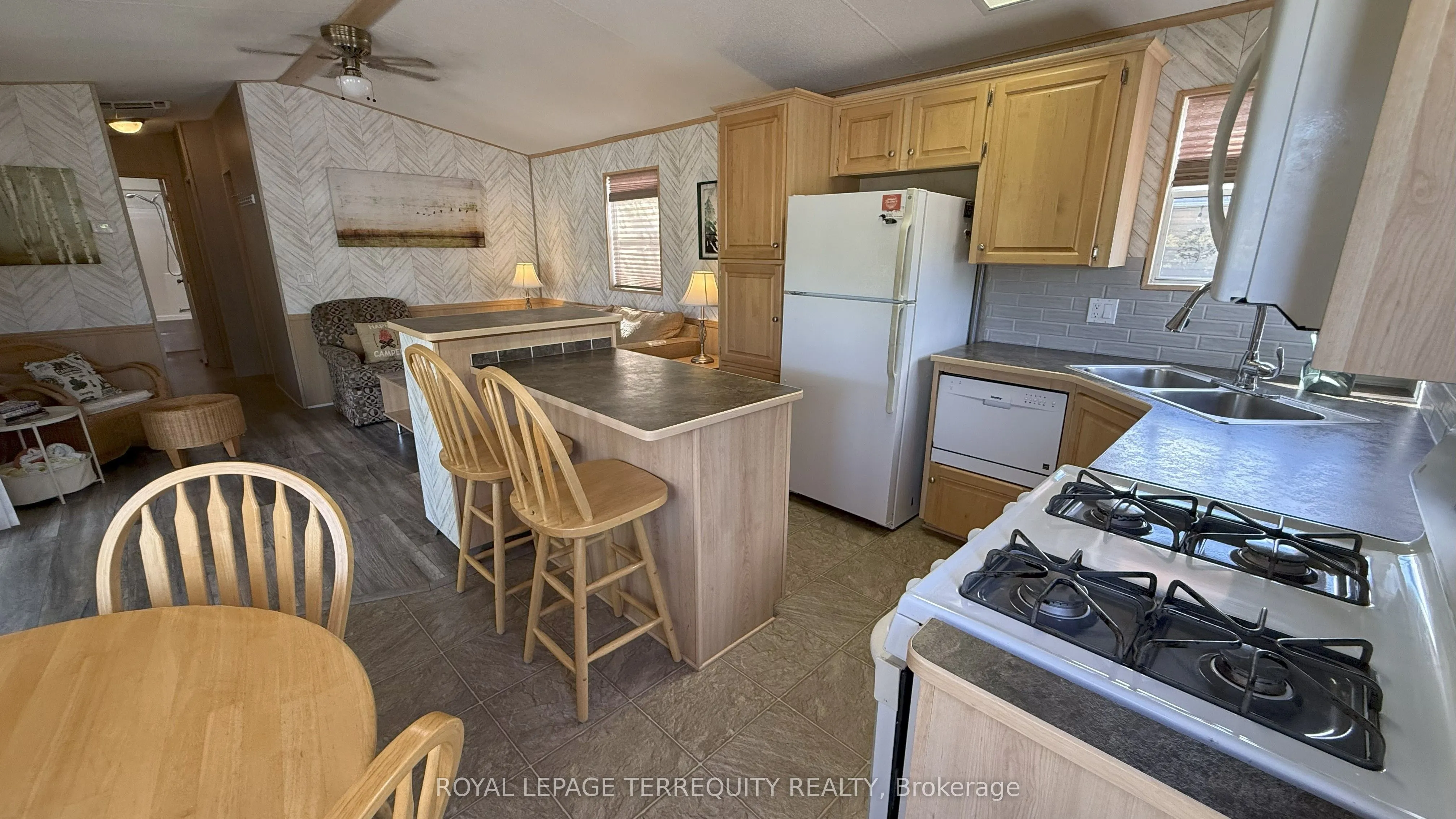 328 Rockview Road