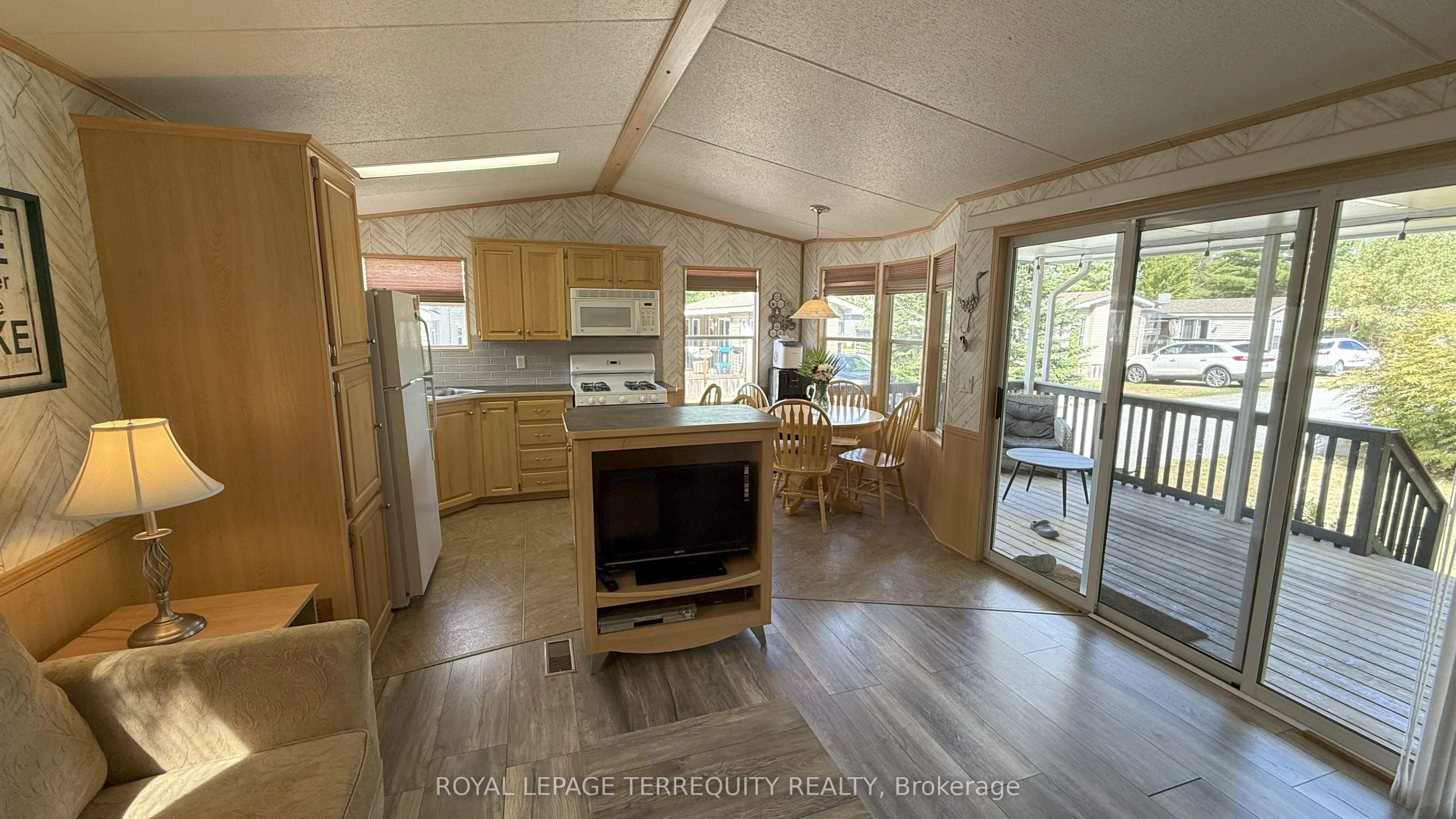 328 Rockview Road