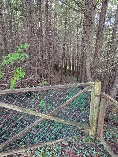581650 9A Side Road