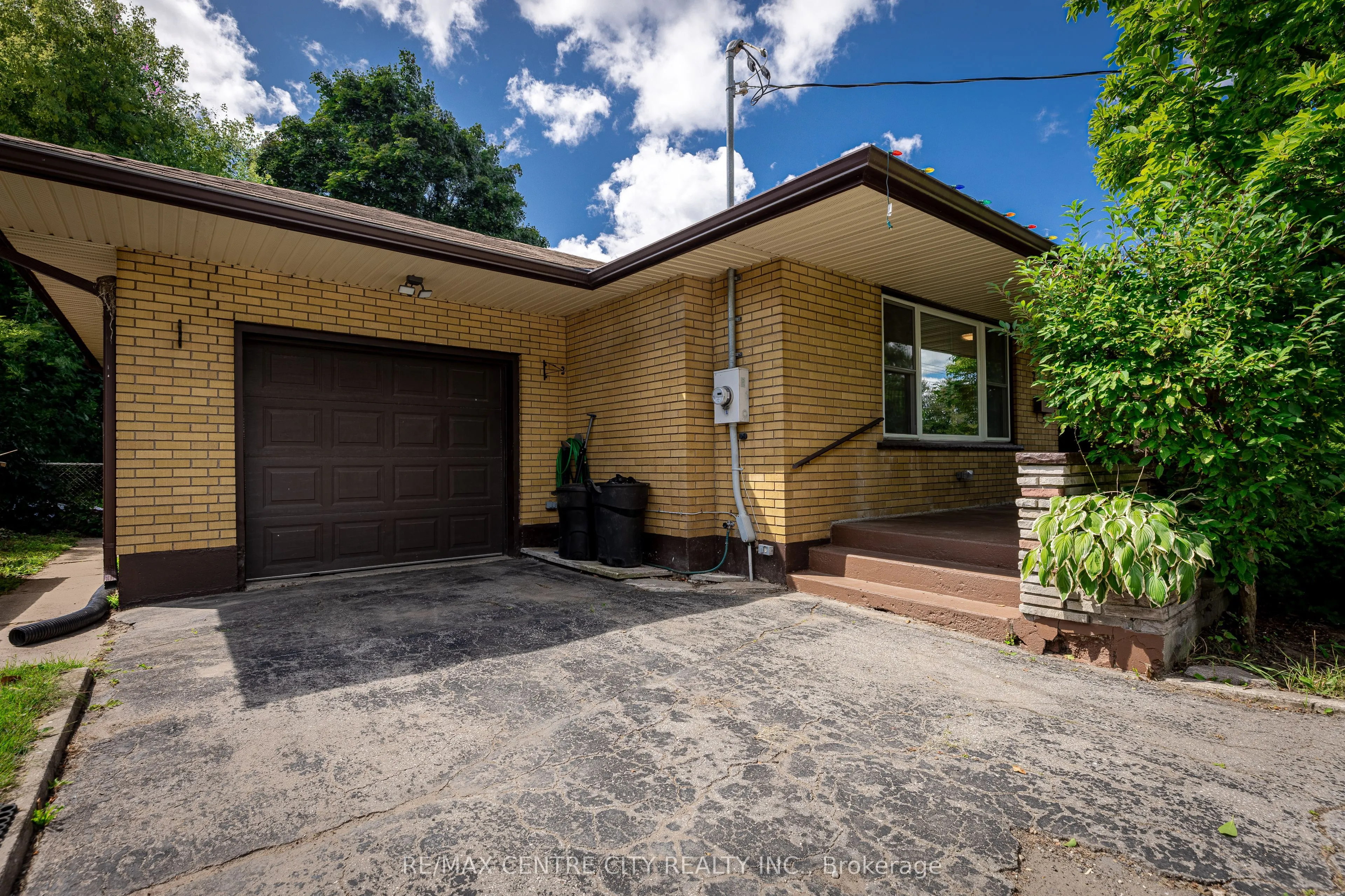 241 Forest Avenue