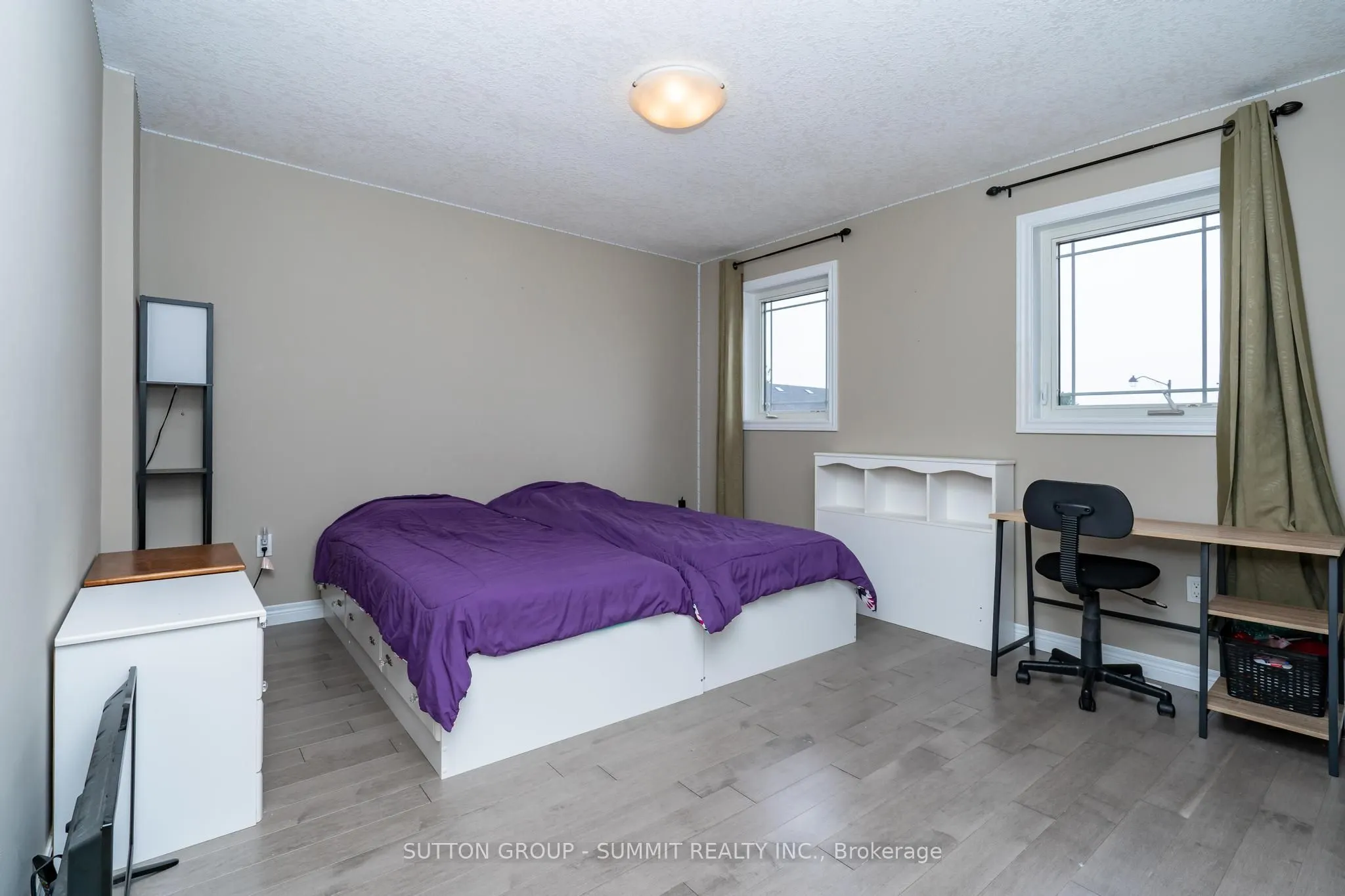5 Reith Street, #5