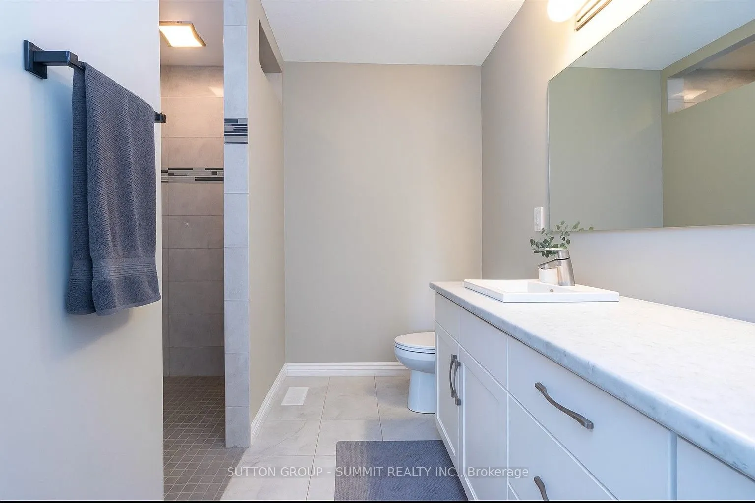 5 Reith Street, #5